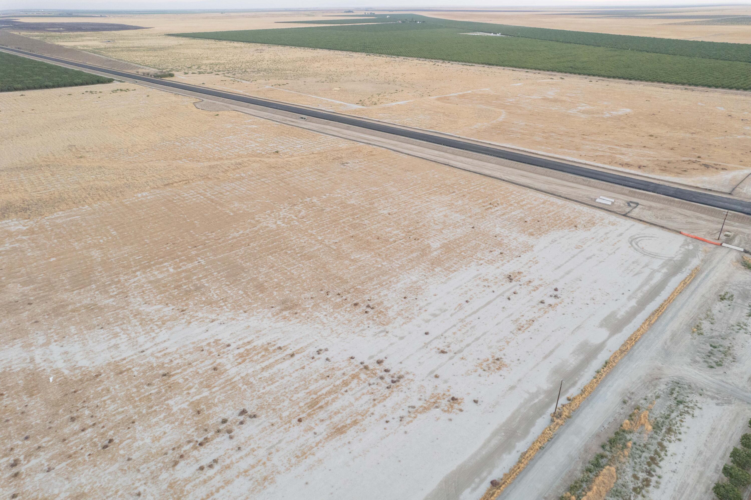 0 Ave 16, Earlimart, CA 93219