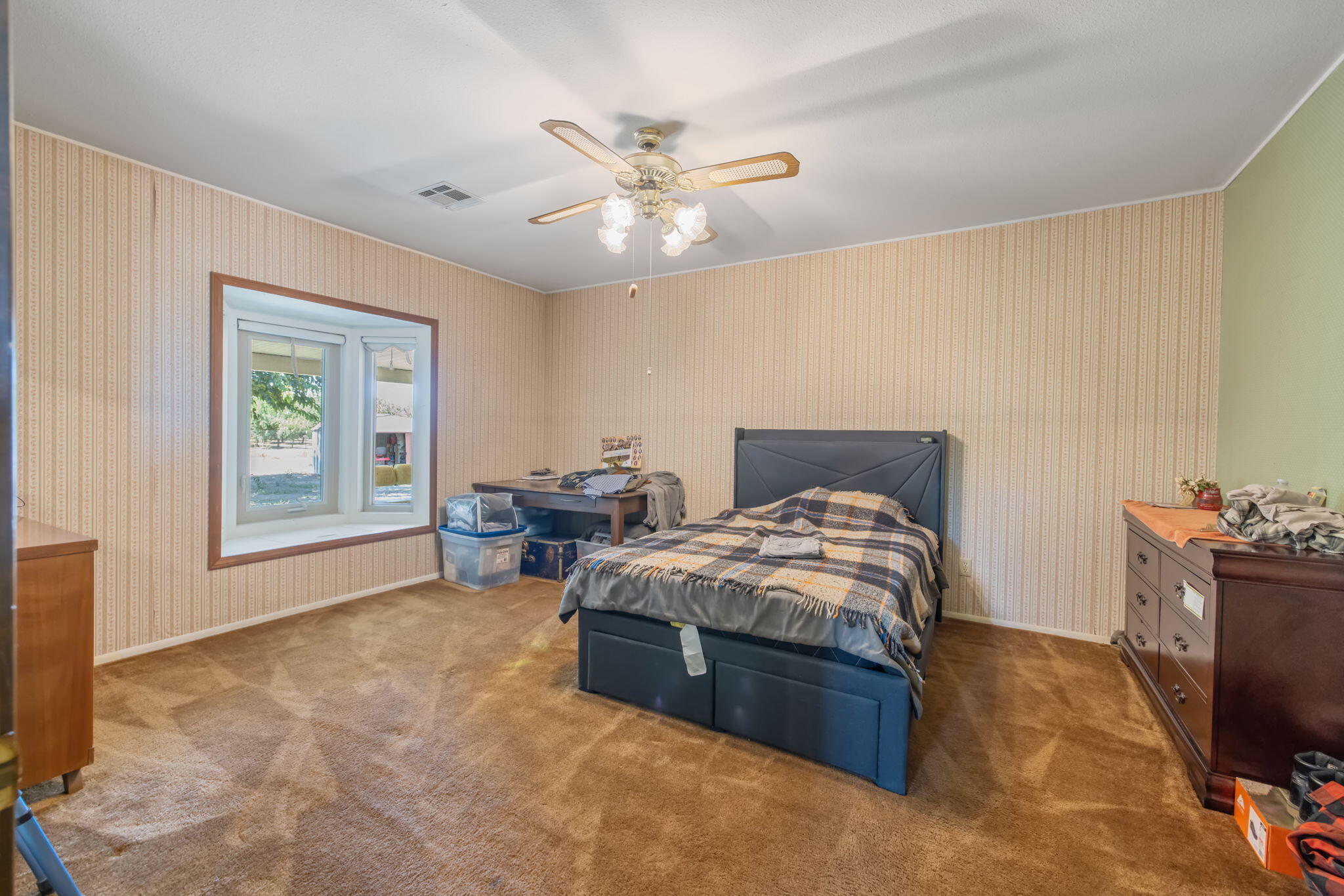 16565 Lacey Blvd, Lemoore, CA 93245