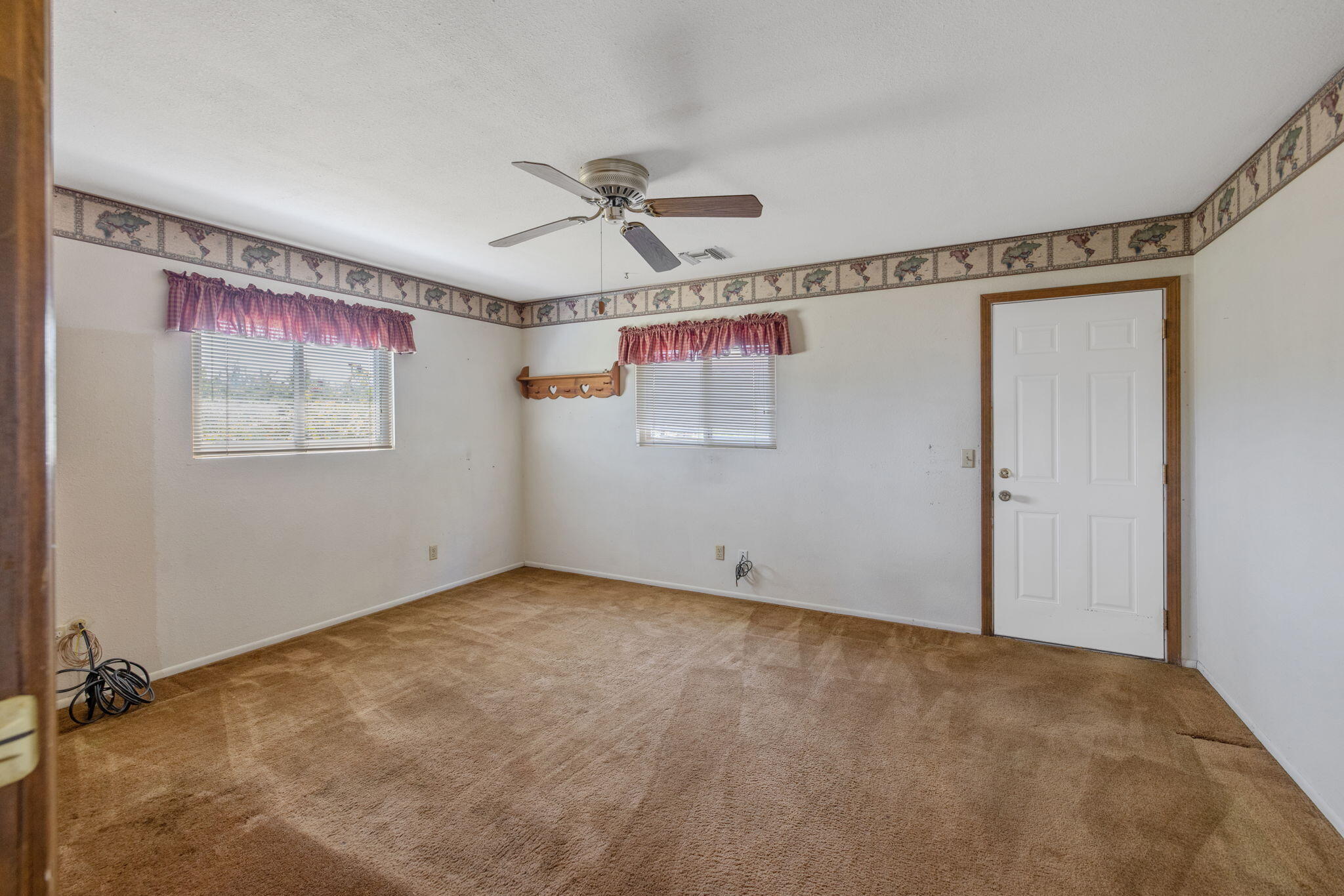 16565 Lacey Blvd, Lemoore, CA 93245