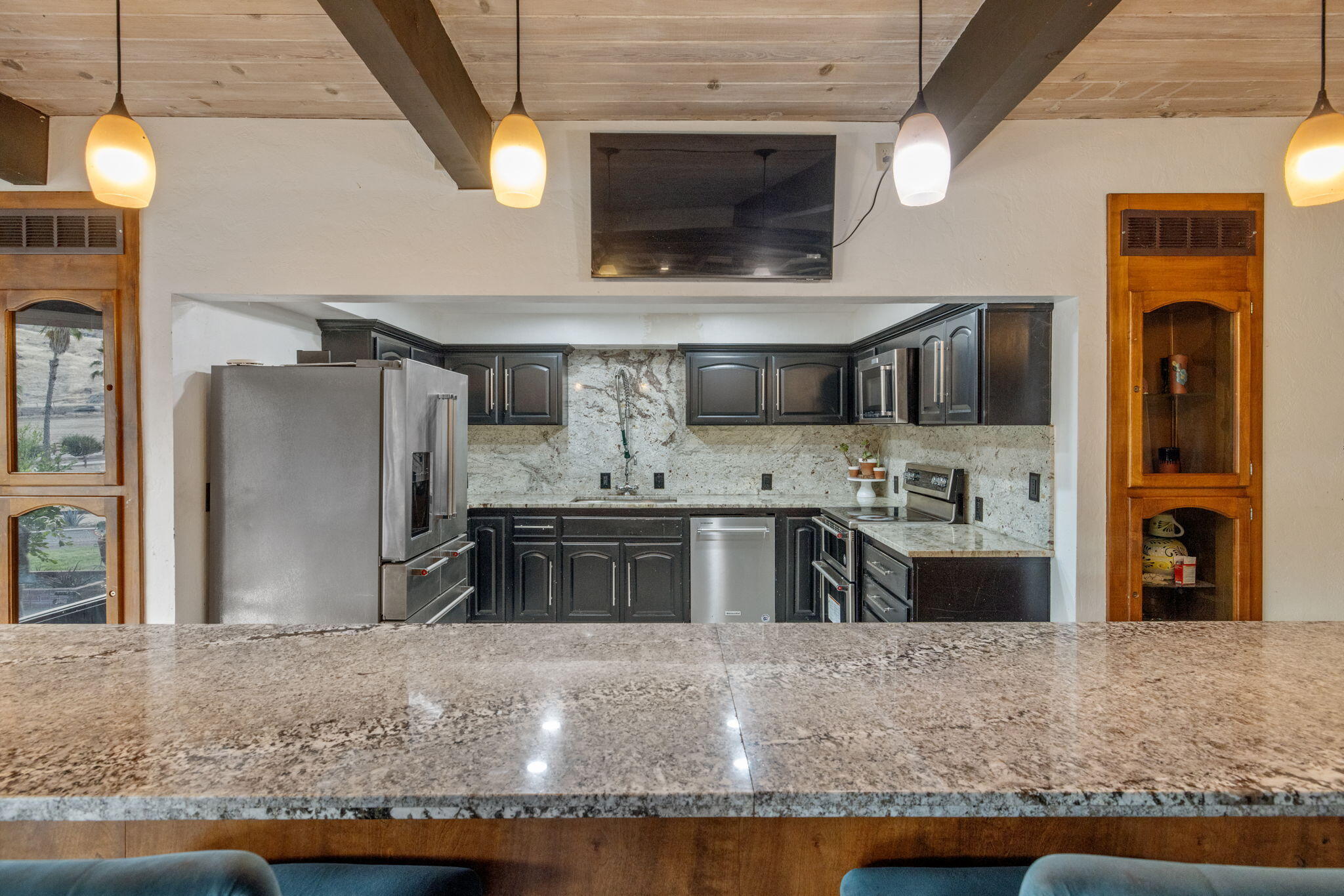31204 Sierra Dr #4, Exeter, CA 93221