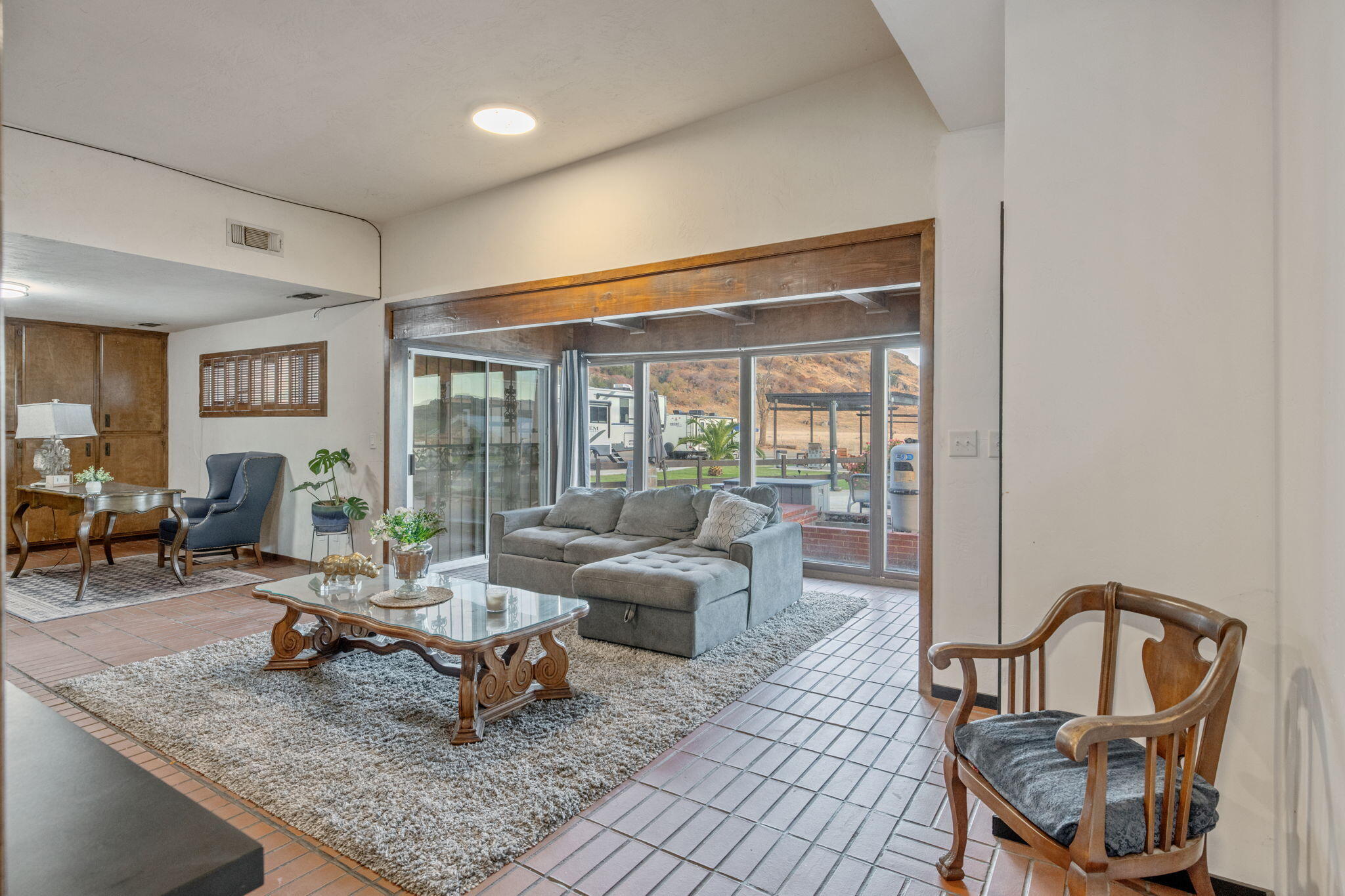 31204 Sierra Dr #4, Exeter, CA 93221