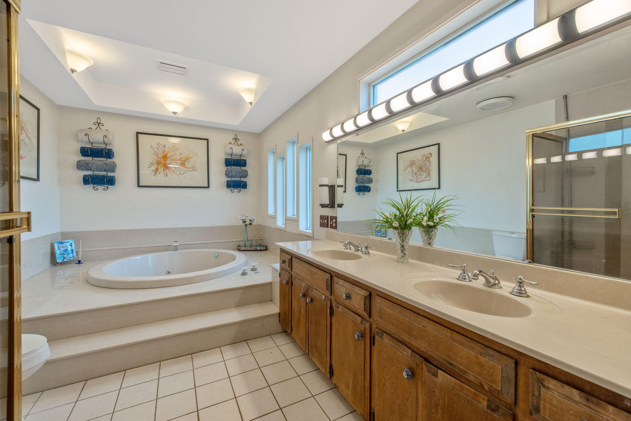 31204 Sierra Dr #4, Exeter, CA 93221
