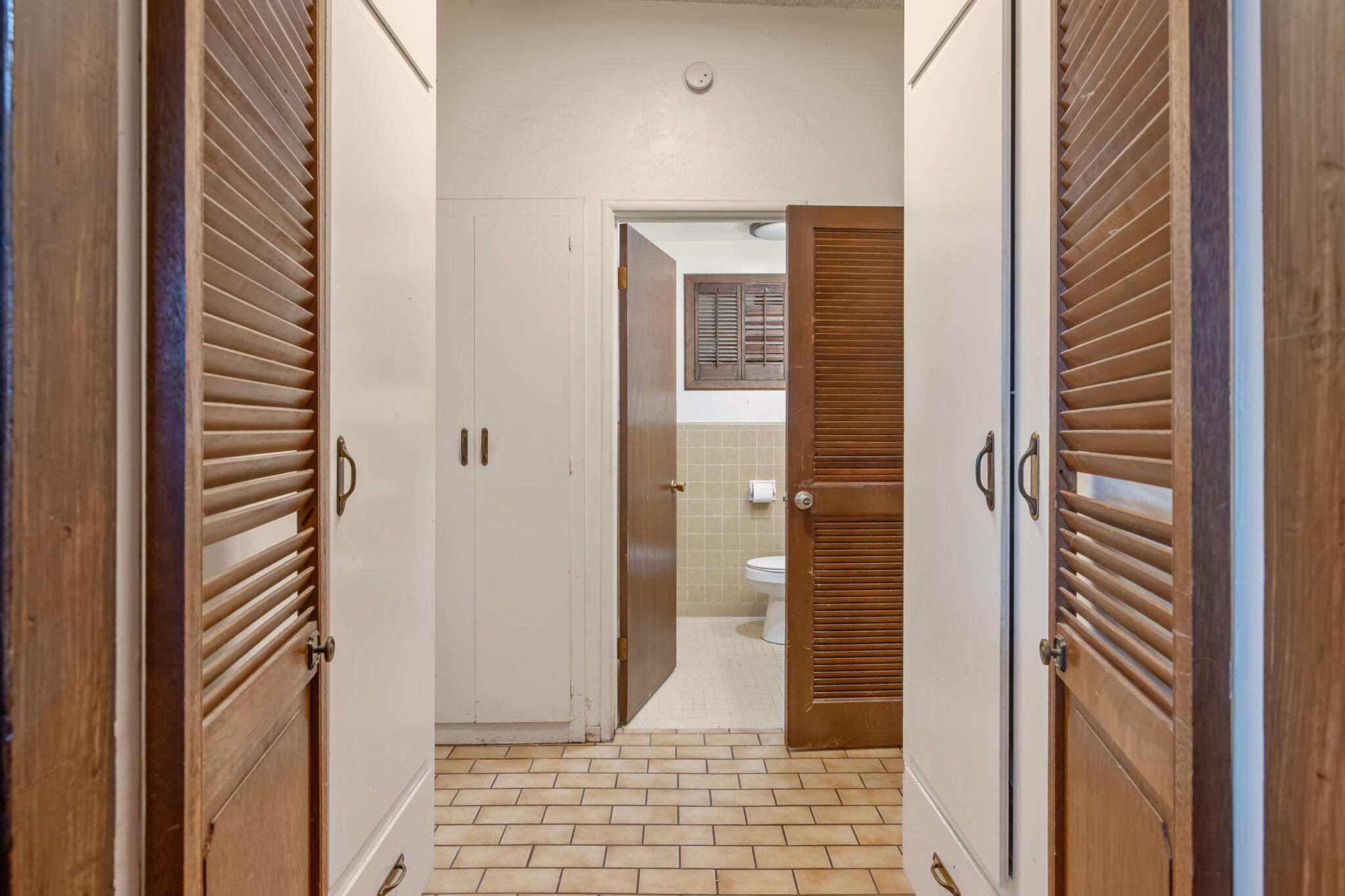 31204 Sierra Dr #4, Exeter, CA 93221