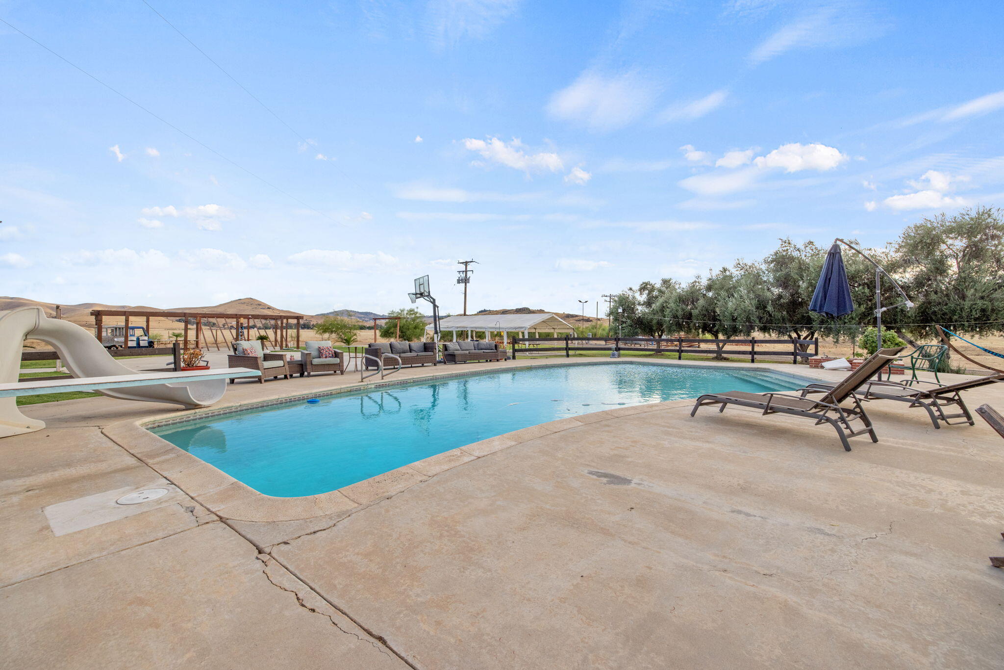 31204 Sierra Dr #4, Exeter, CA 93221