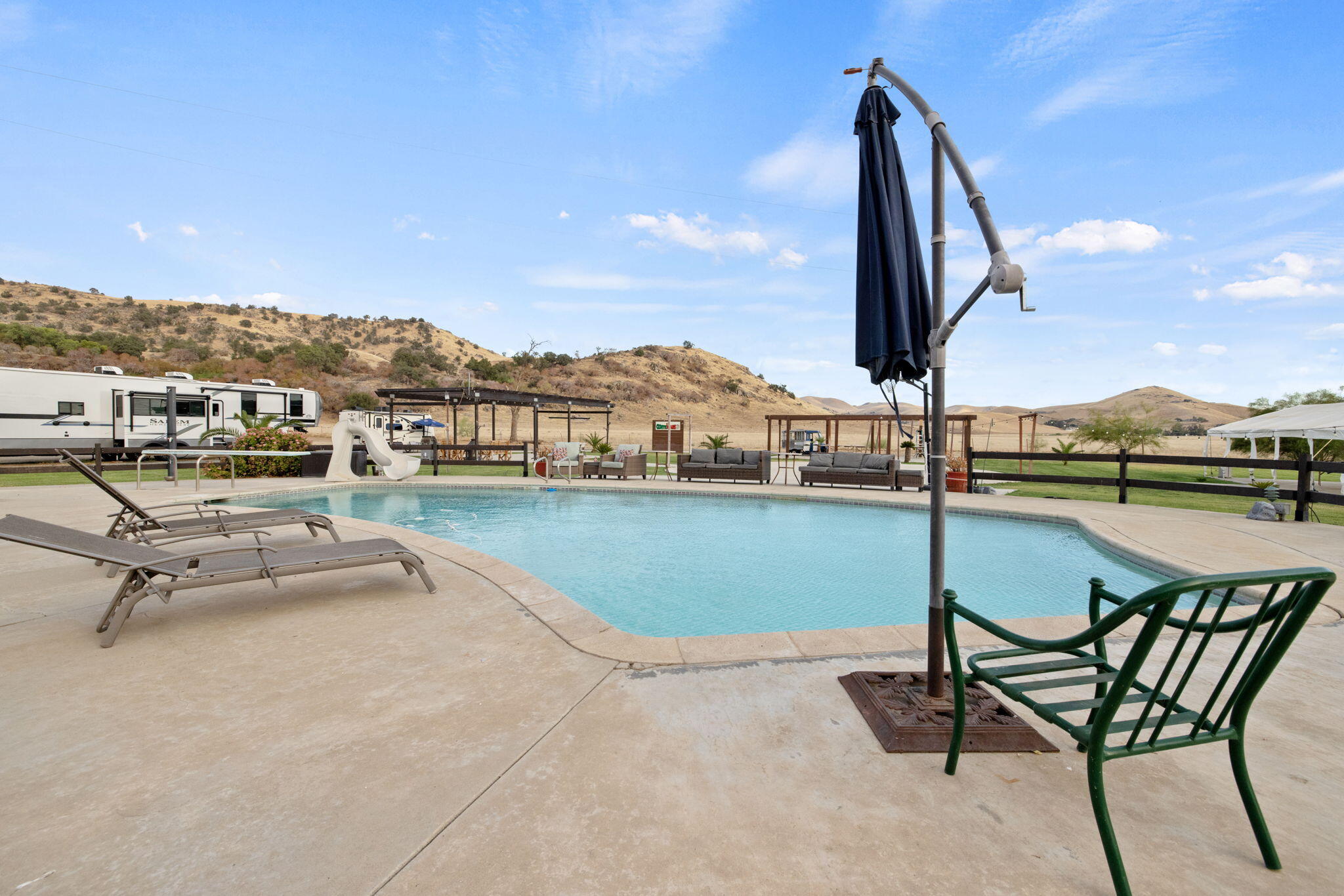 31204 Sierra Dr #4, Exeter, CA 93221