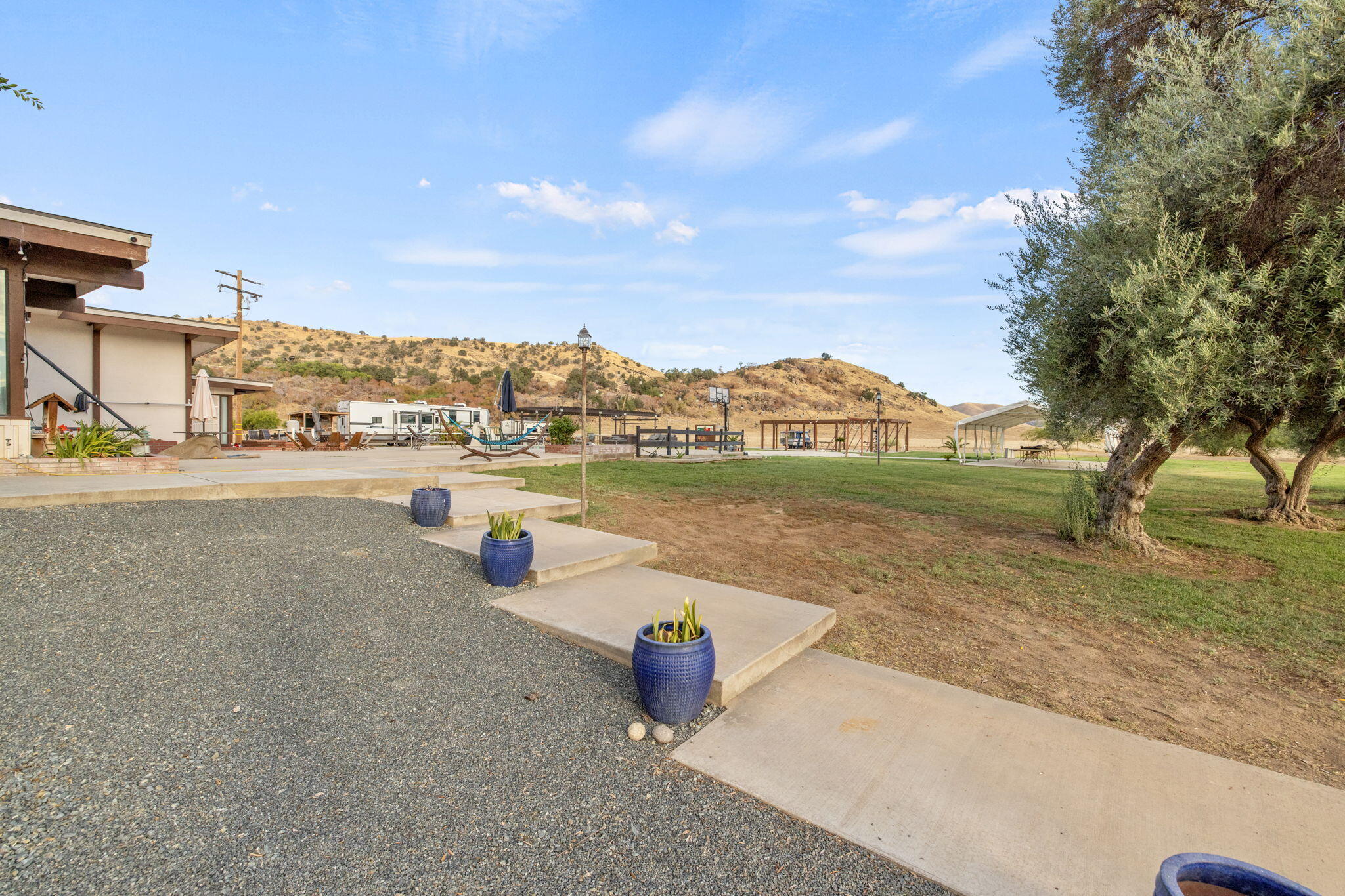 31204 Sierra Dr #4, Exeter, CA 93221