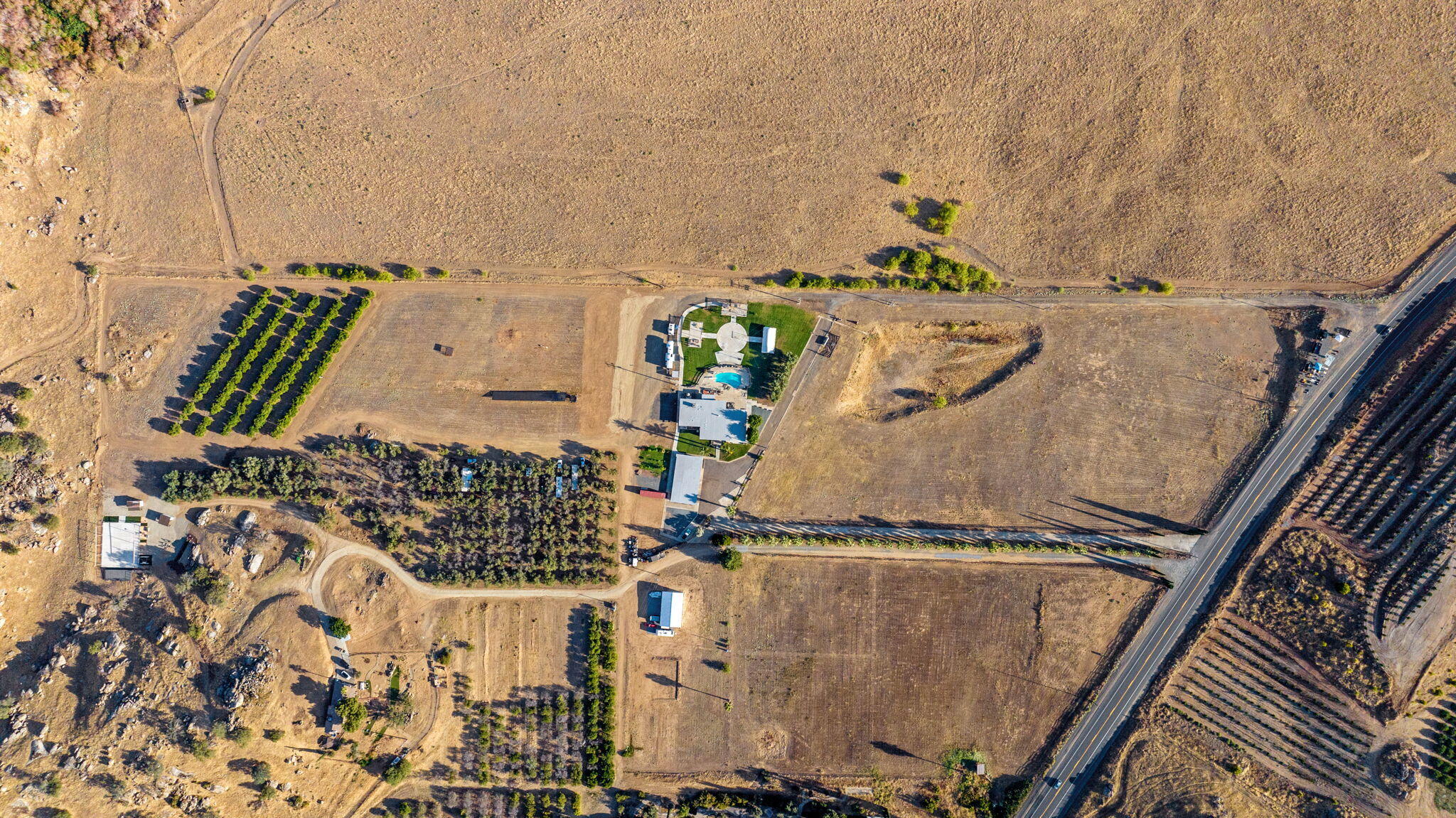 31204 Sierra Dr #4, Exeter, CA 93221