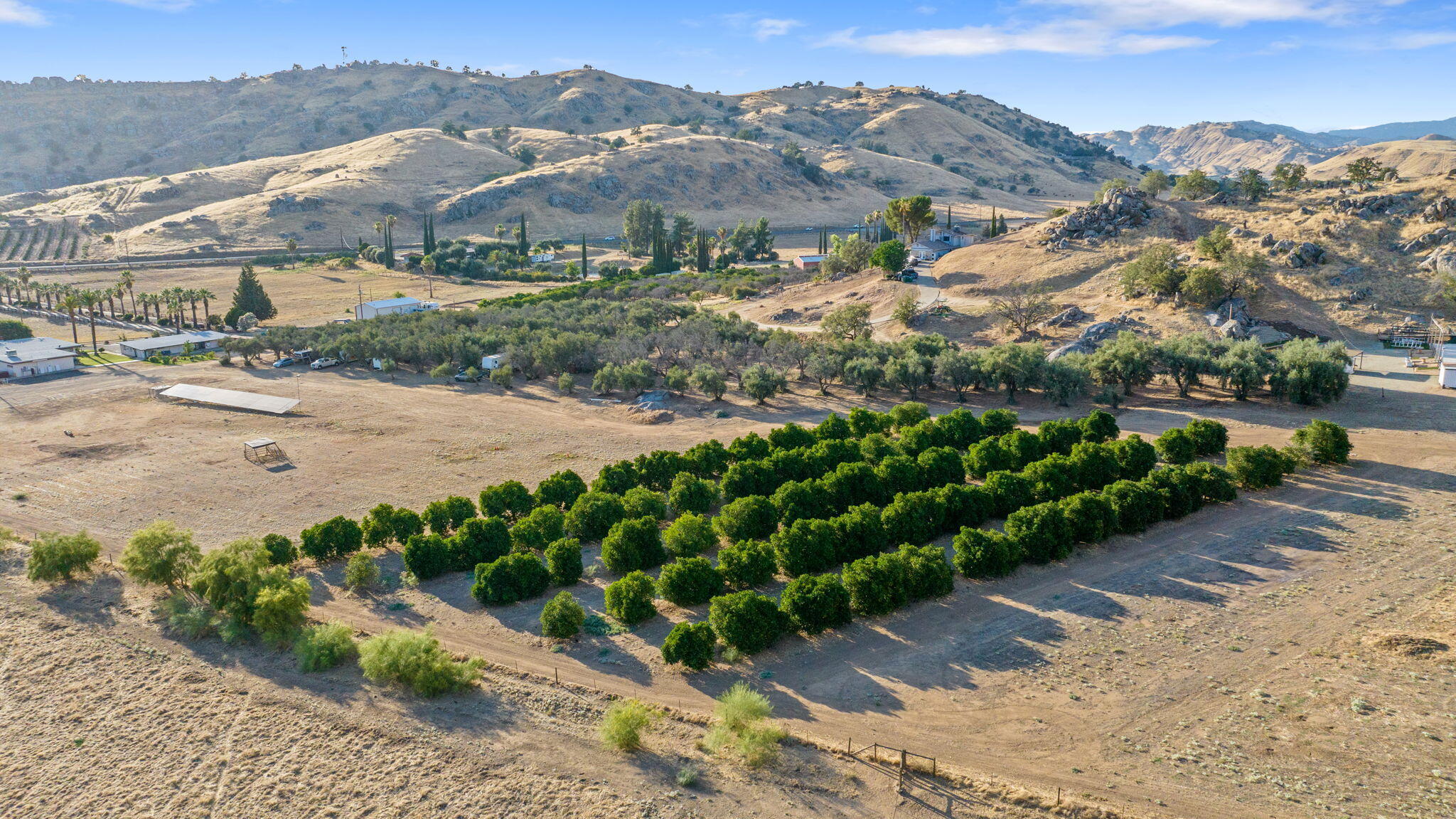 31204 Sierra Dr #4, Exeter, CA 93221
