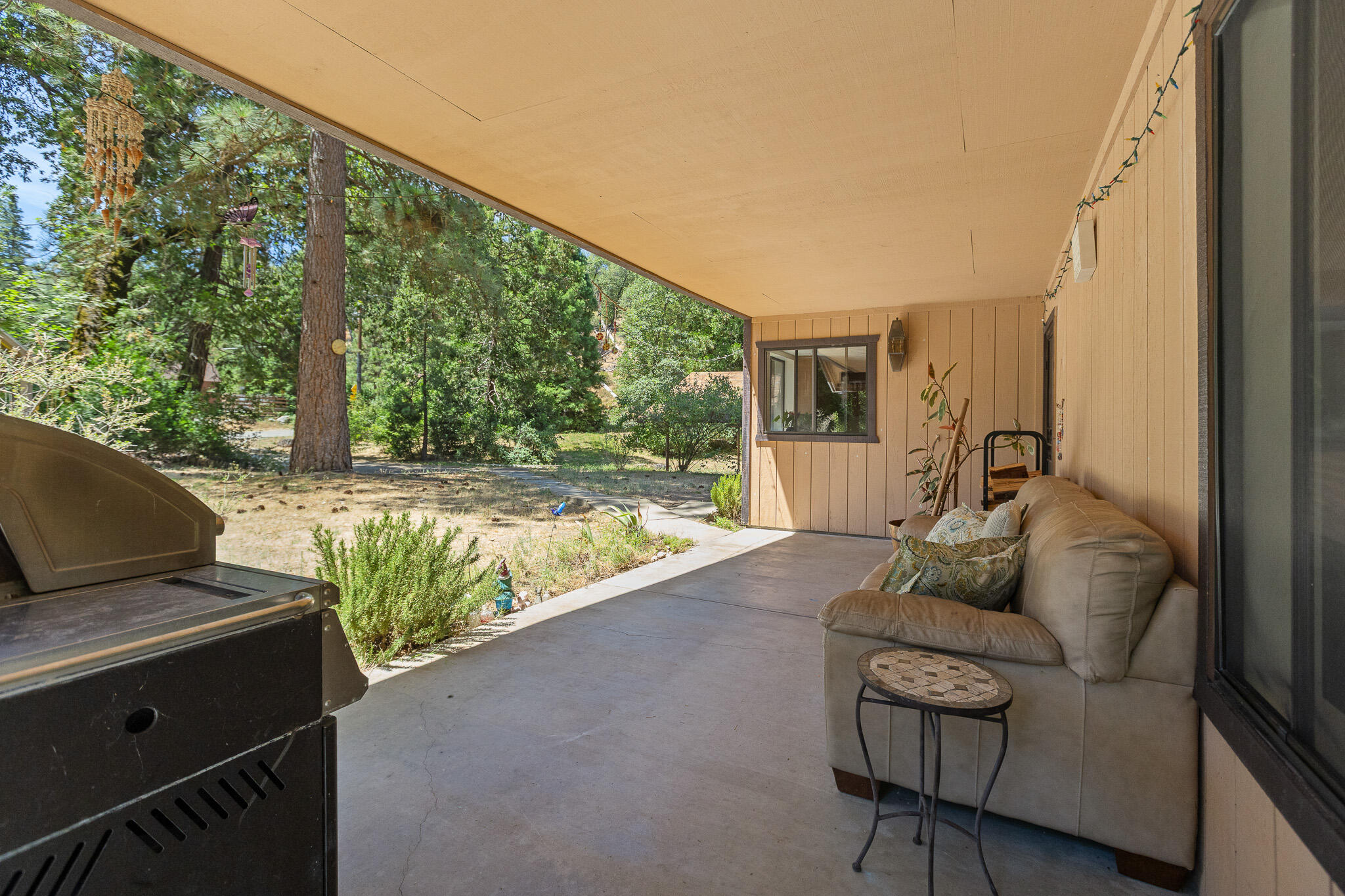 45000 Manter Meadow Rd, California Hot Springs, CA 93207