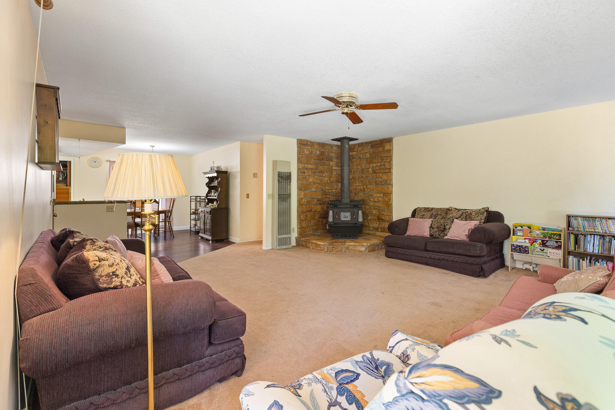 45000 Manter Meadow Rd, California Hot Springs, CA 93207