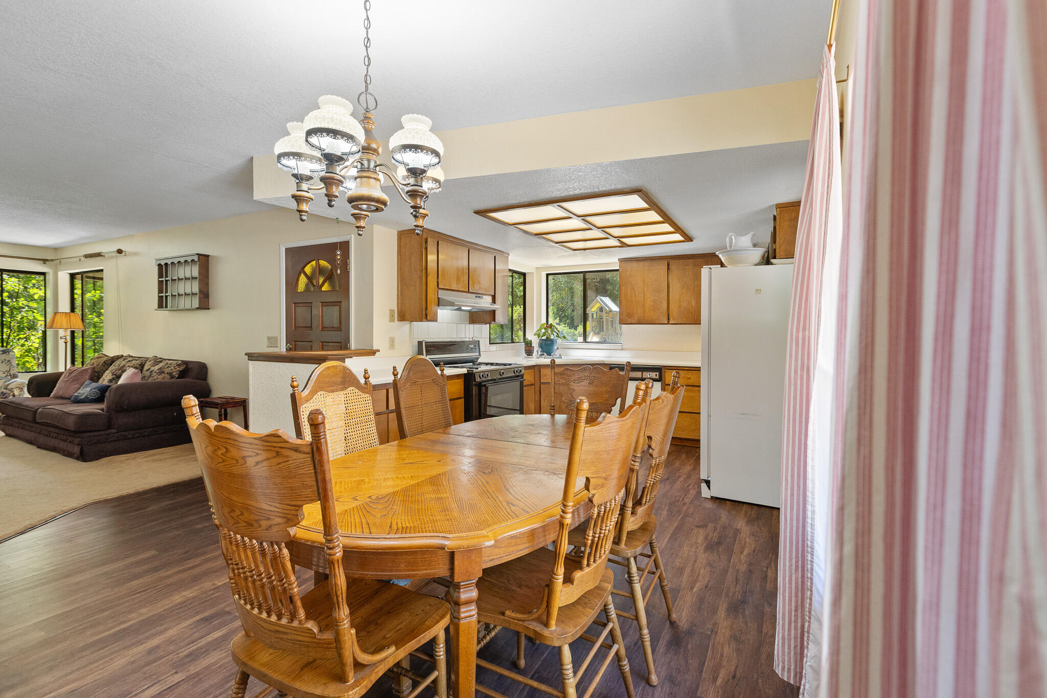 45000 Manter Meadow Rd, California Hot Springs, CA 93207