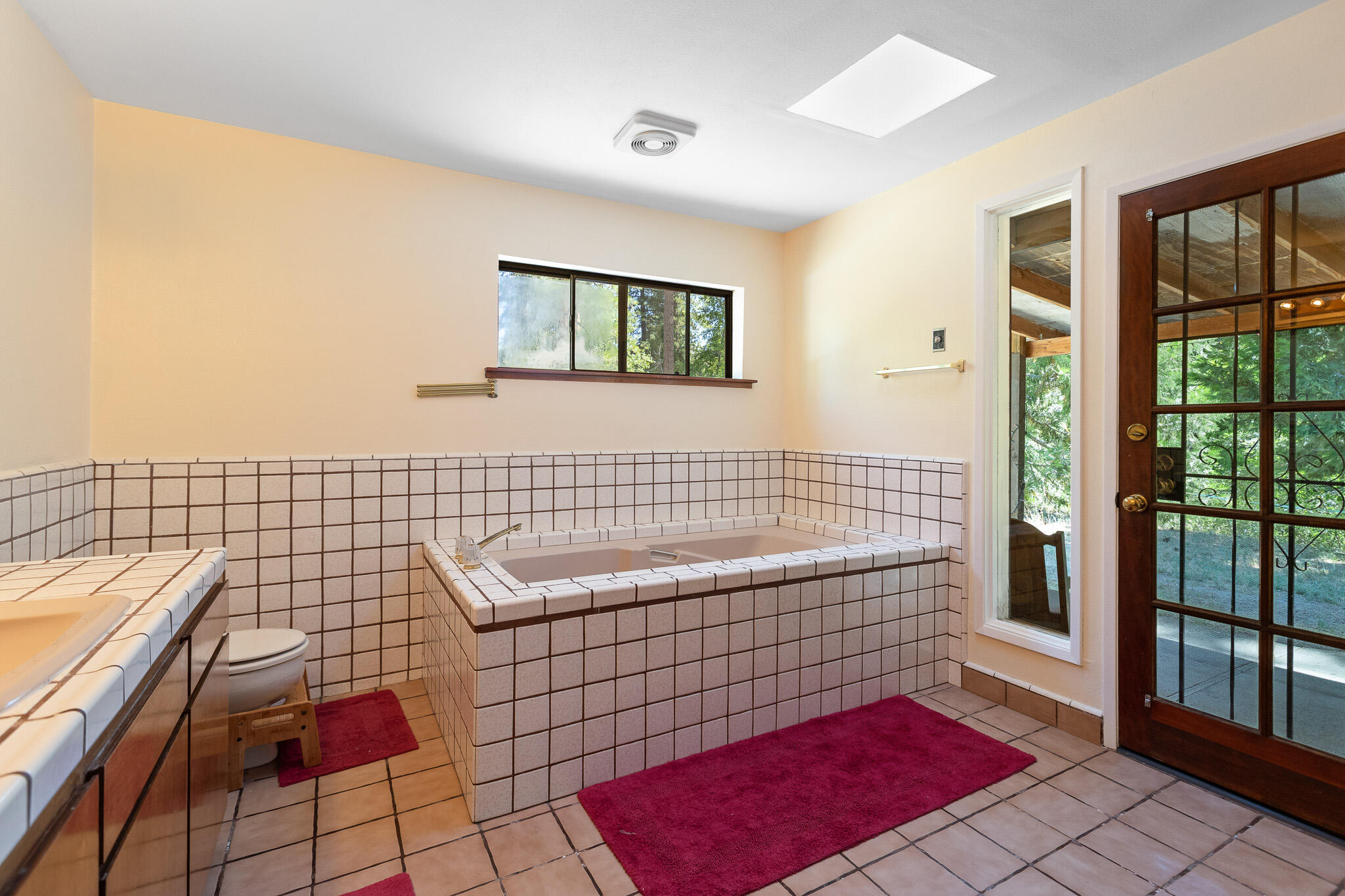 45000 Manter Meadow Rd, California Hot Springs, CA 93207
