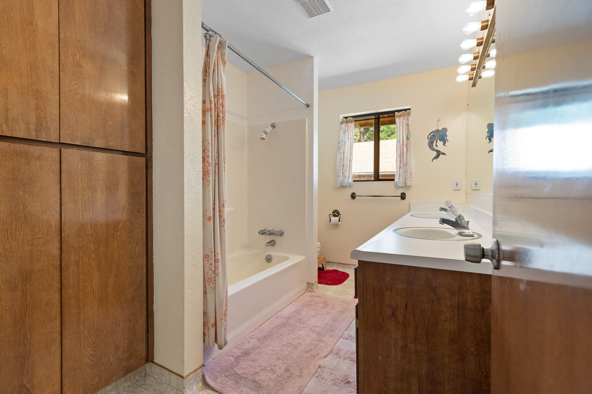 45000 Manter Meadow Rd, California Hot Springs, CA 93207