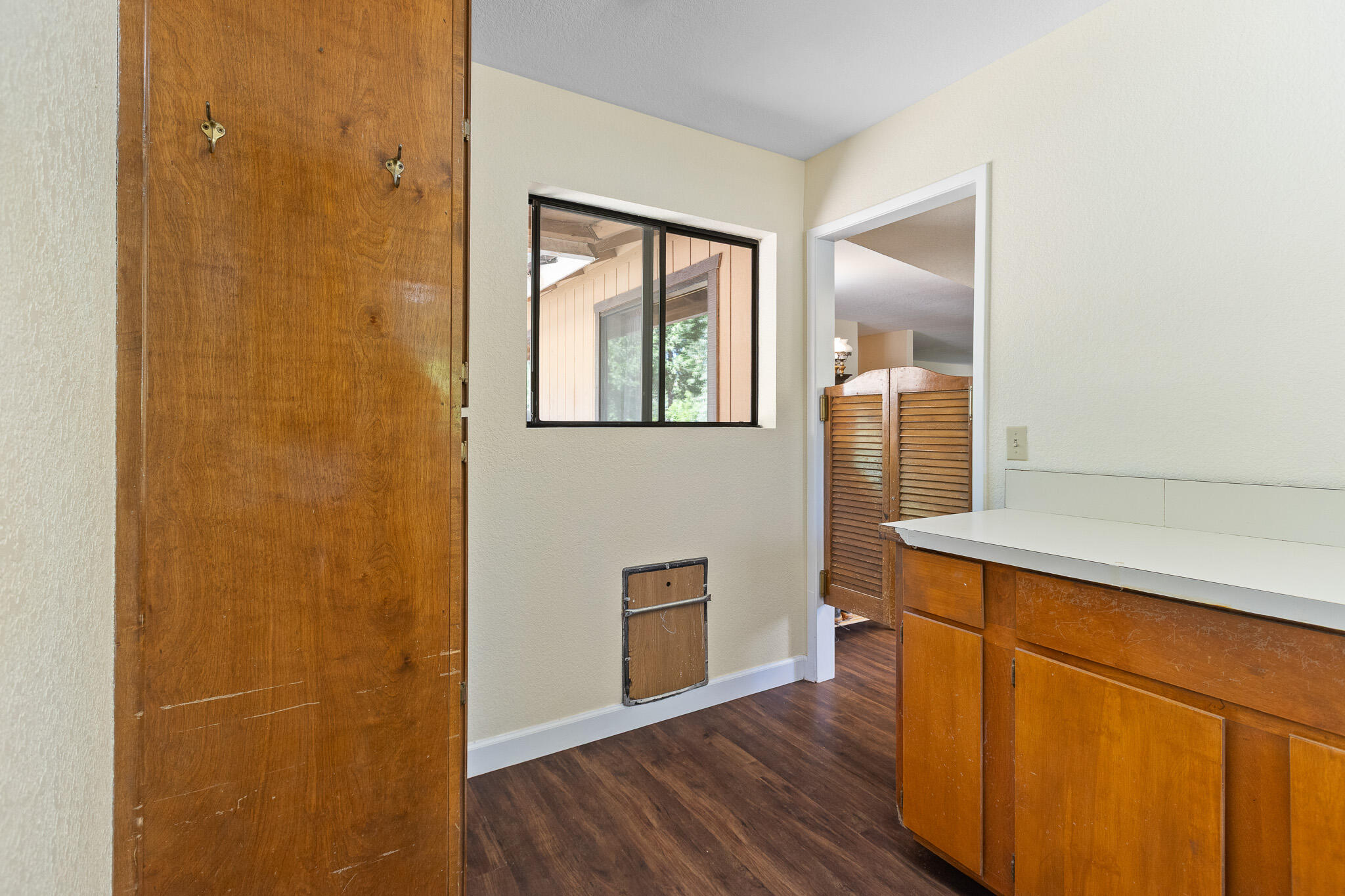 45000 Manter Meadow Rd, California Hot Springs, CA 93207
