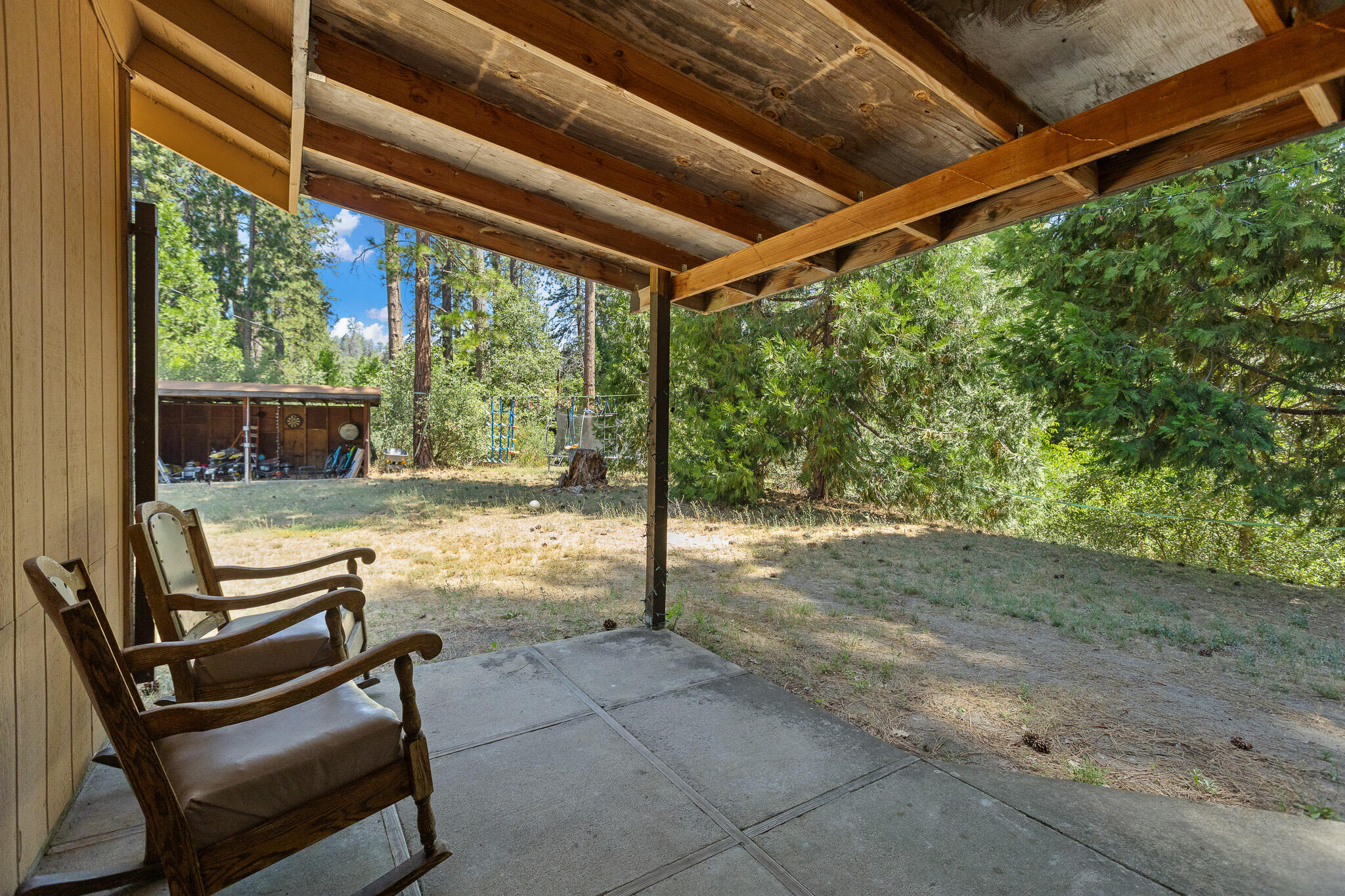 45000 Manter Meadow Rd, California Hot Springs, CA 93207