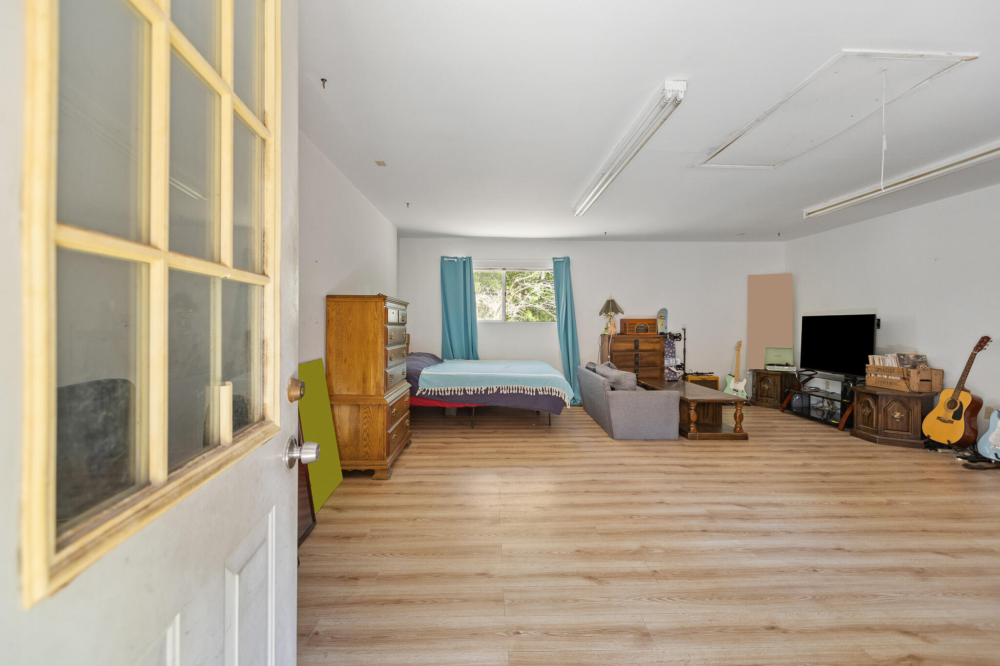 45000 Manter Meadow Rd, California Hot Springs, CA 93207