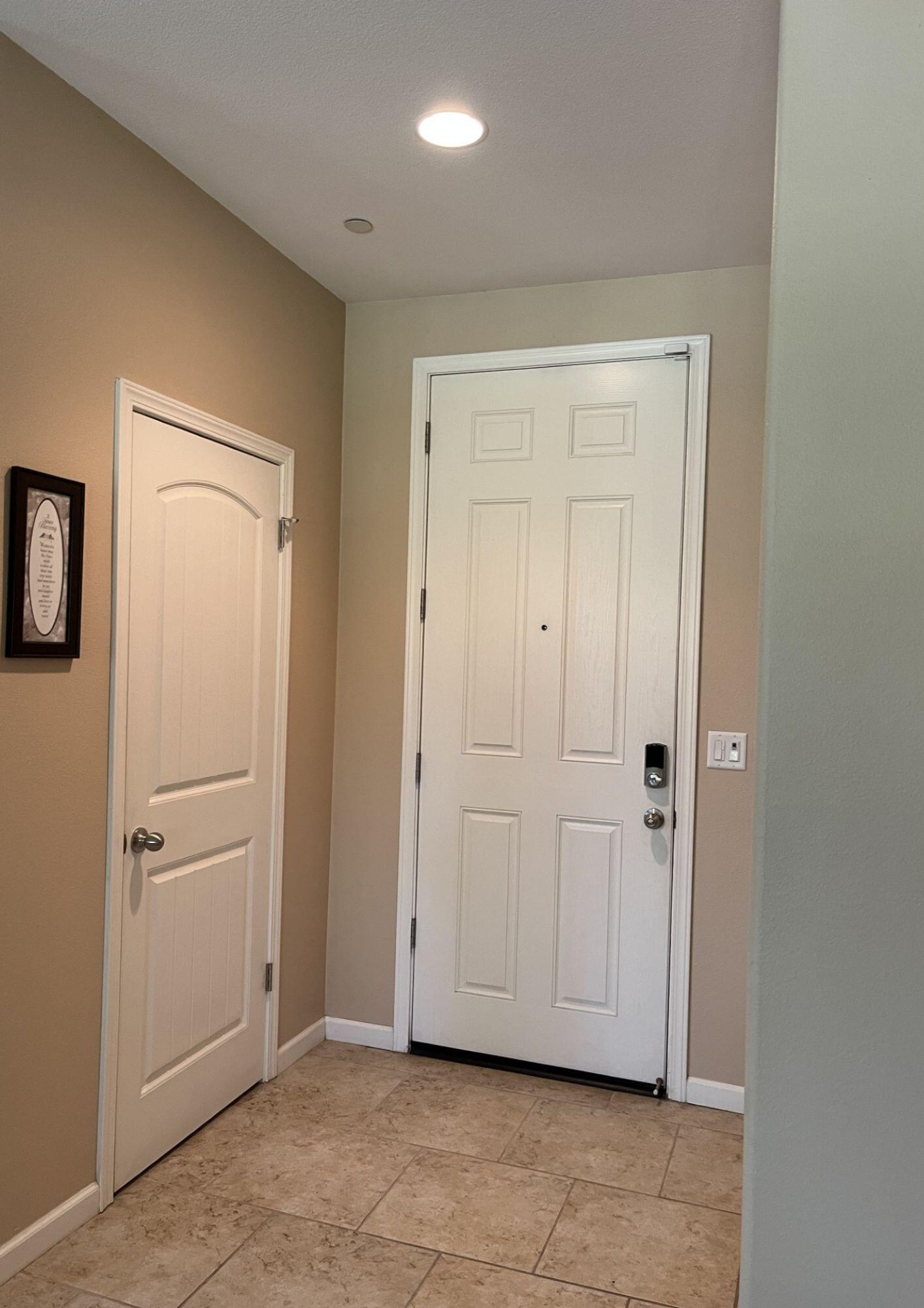3537 W Delaware Ct, Visalia, CA 93291