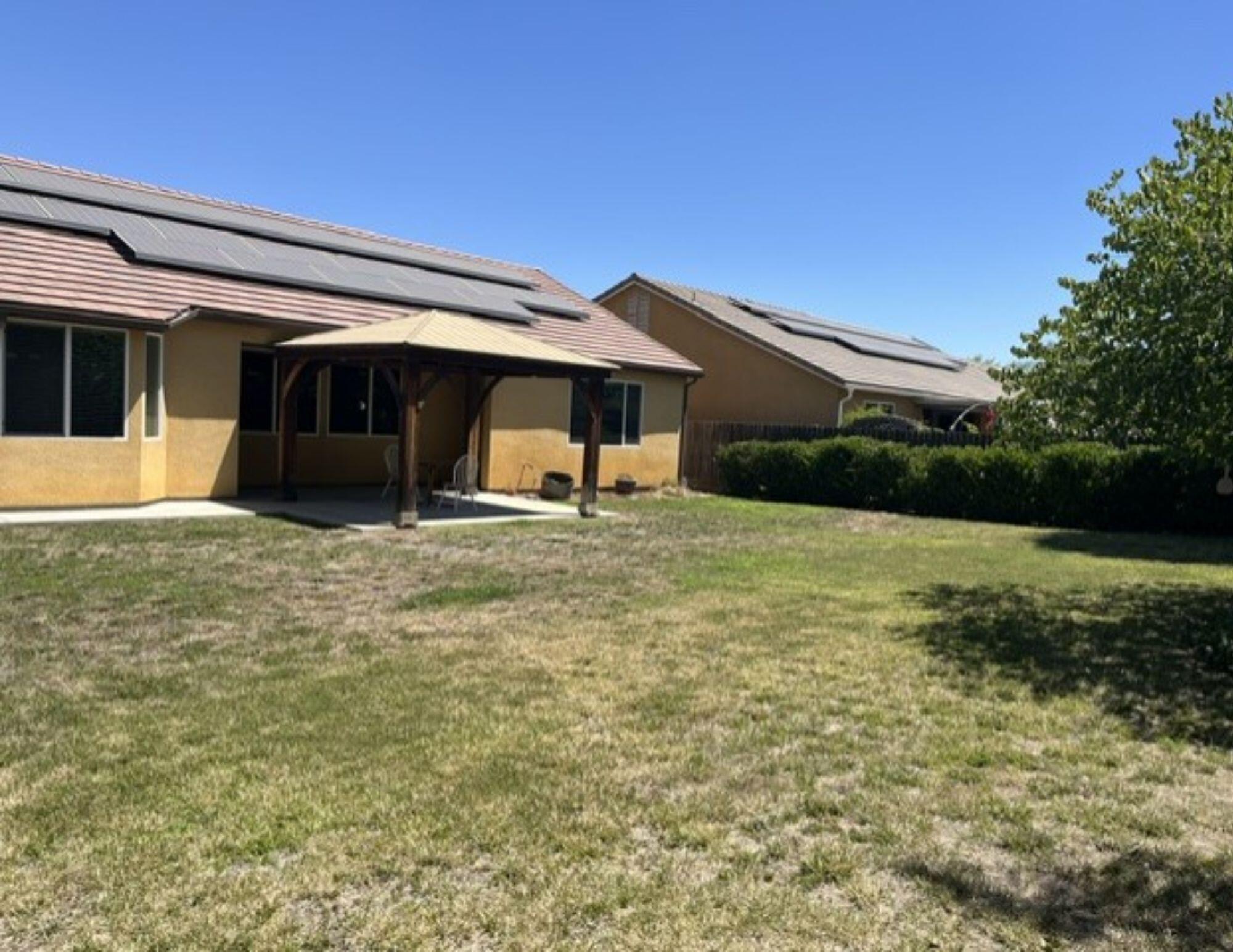 3537 W Delaware Ct, Visalia, CA 93291
