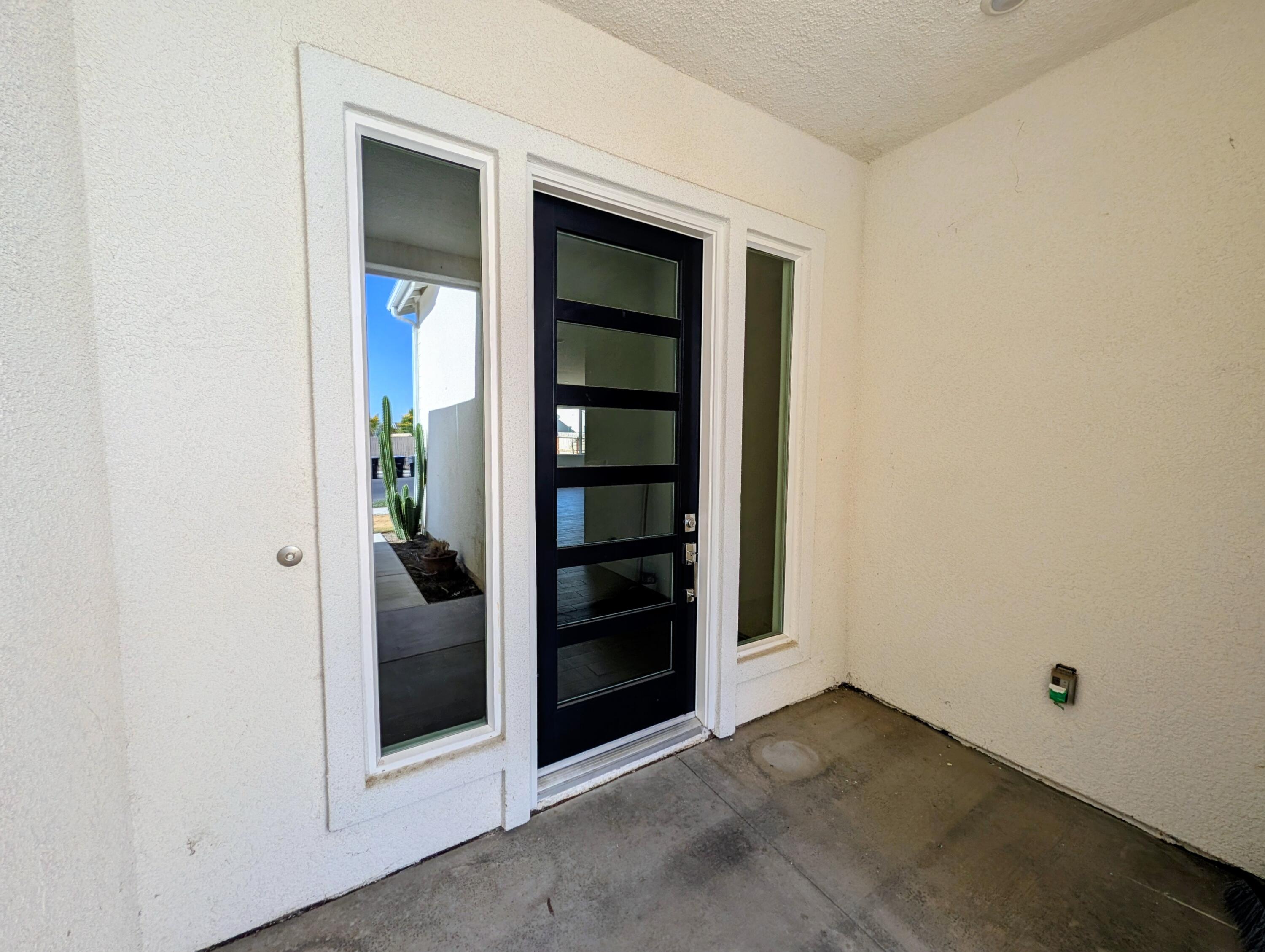 420 E Newton Ave, Visalia, CA 93291