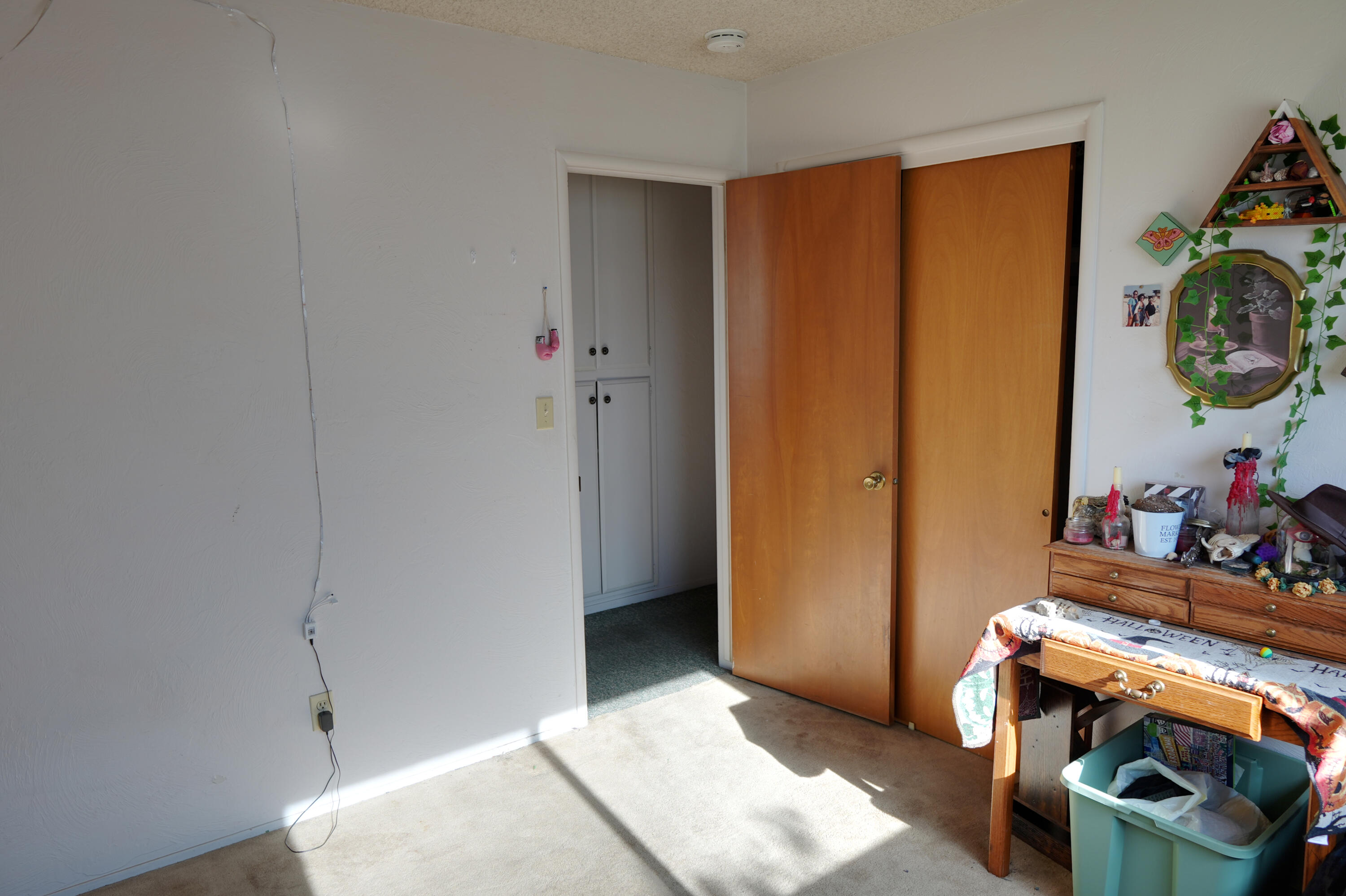 241 E Berkeley Ave, Tulare, CA 93274