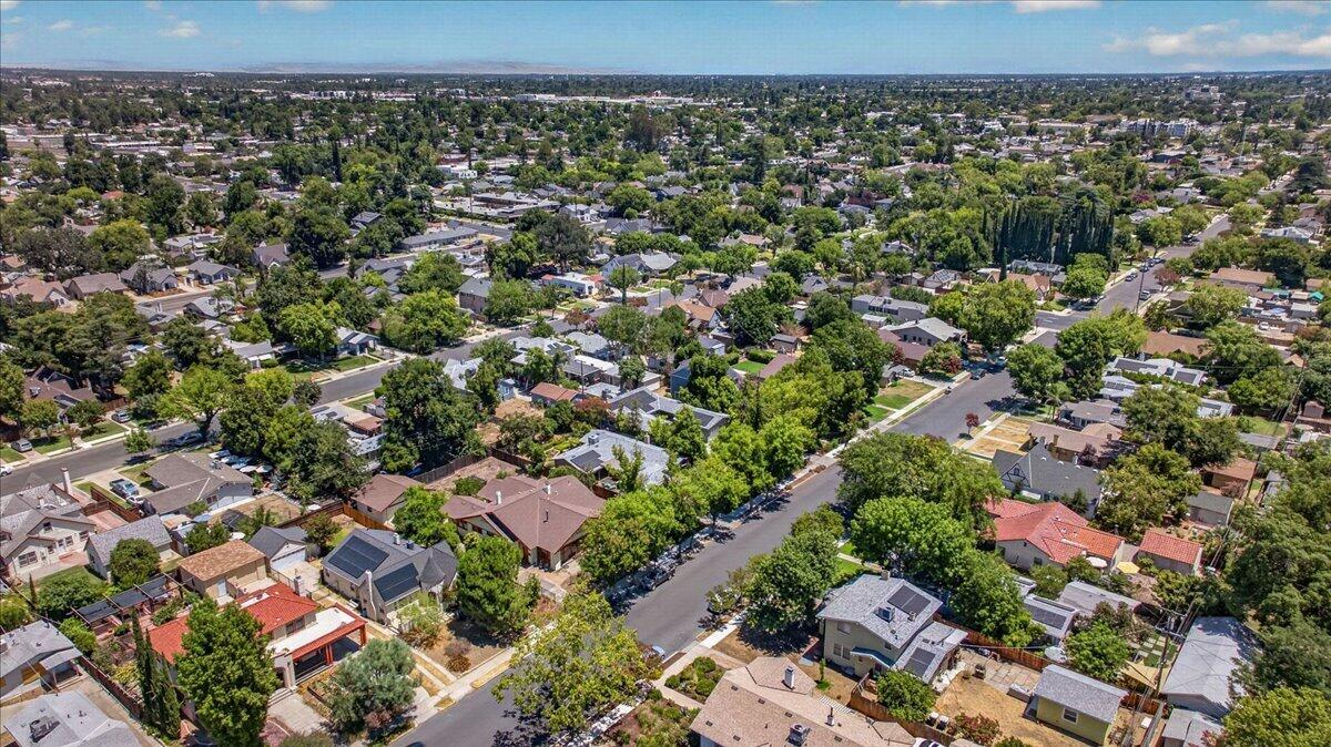 641 E Yale Ave, Fresno, CA 93704