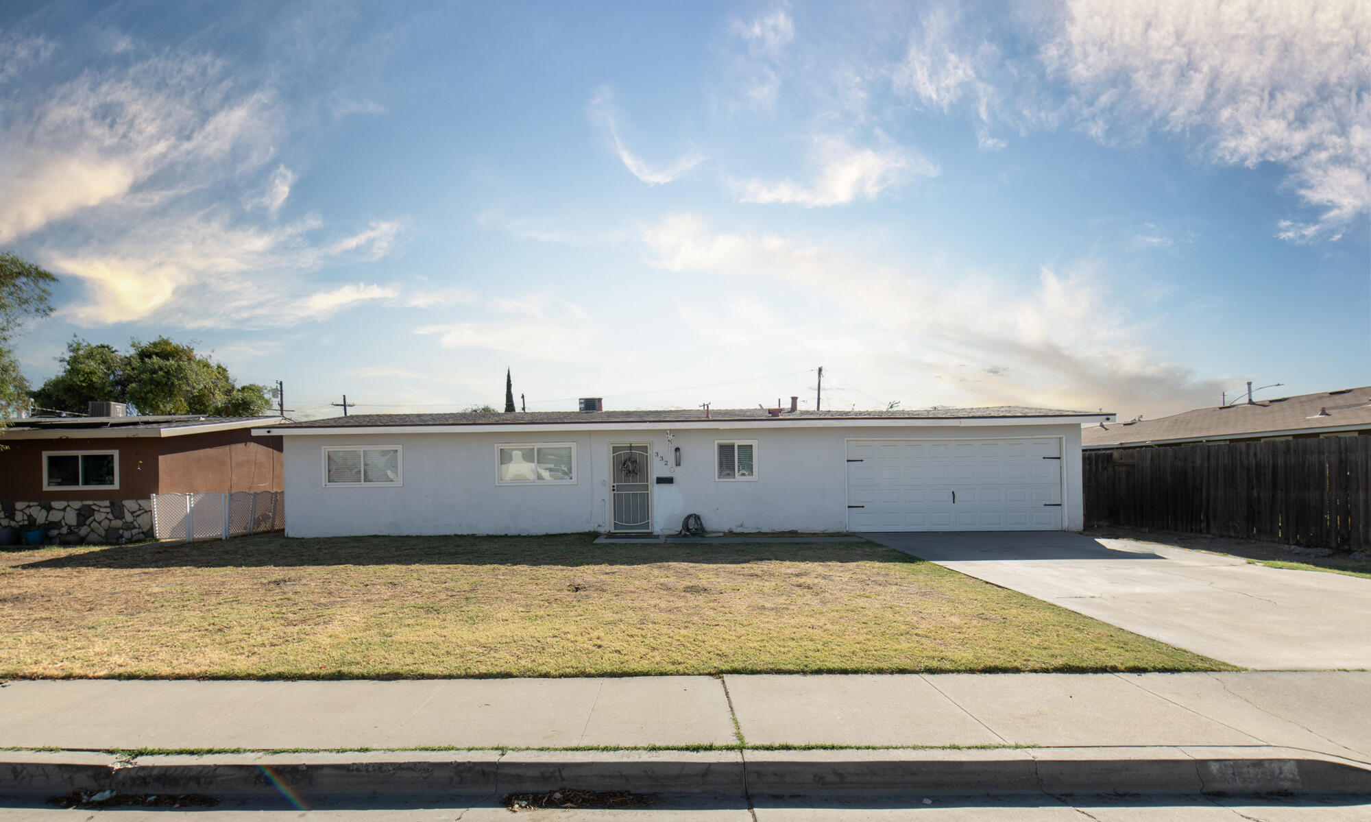 332 W Spring Ln, Lemoore, CA 93245