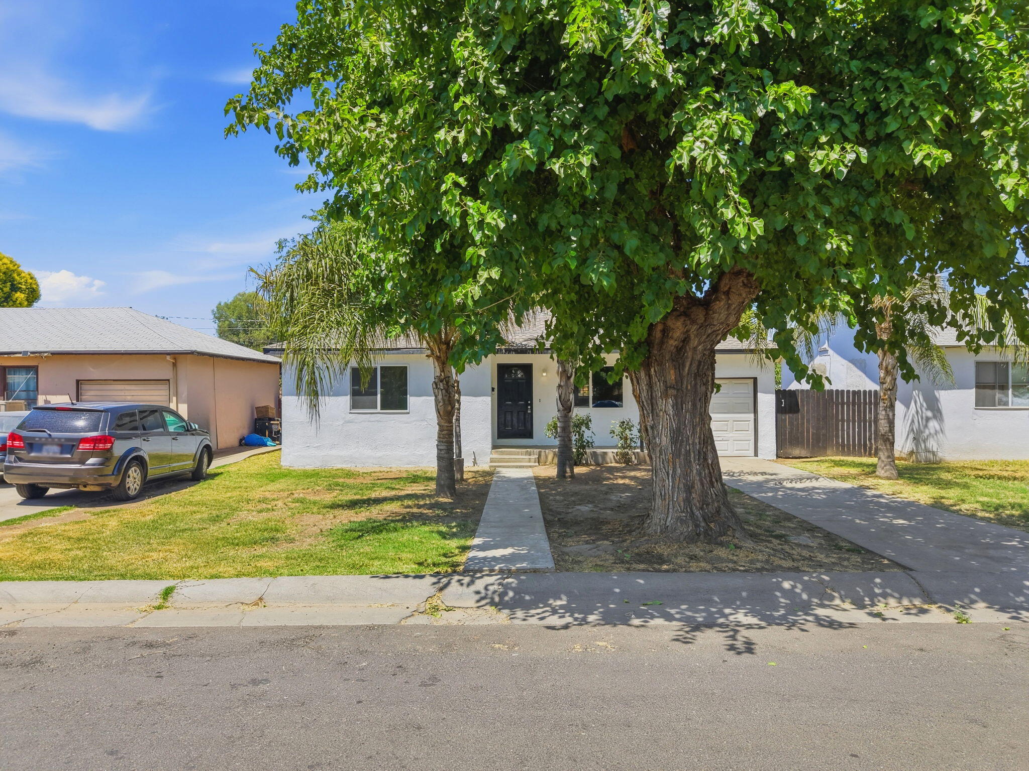 893 N 2nd St, Porterville, CA 93257