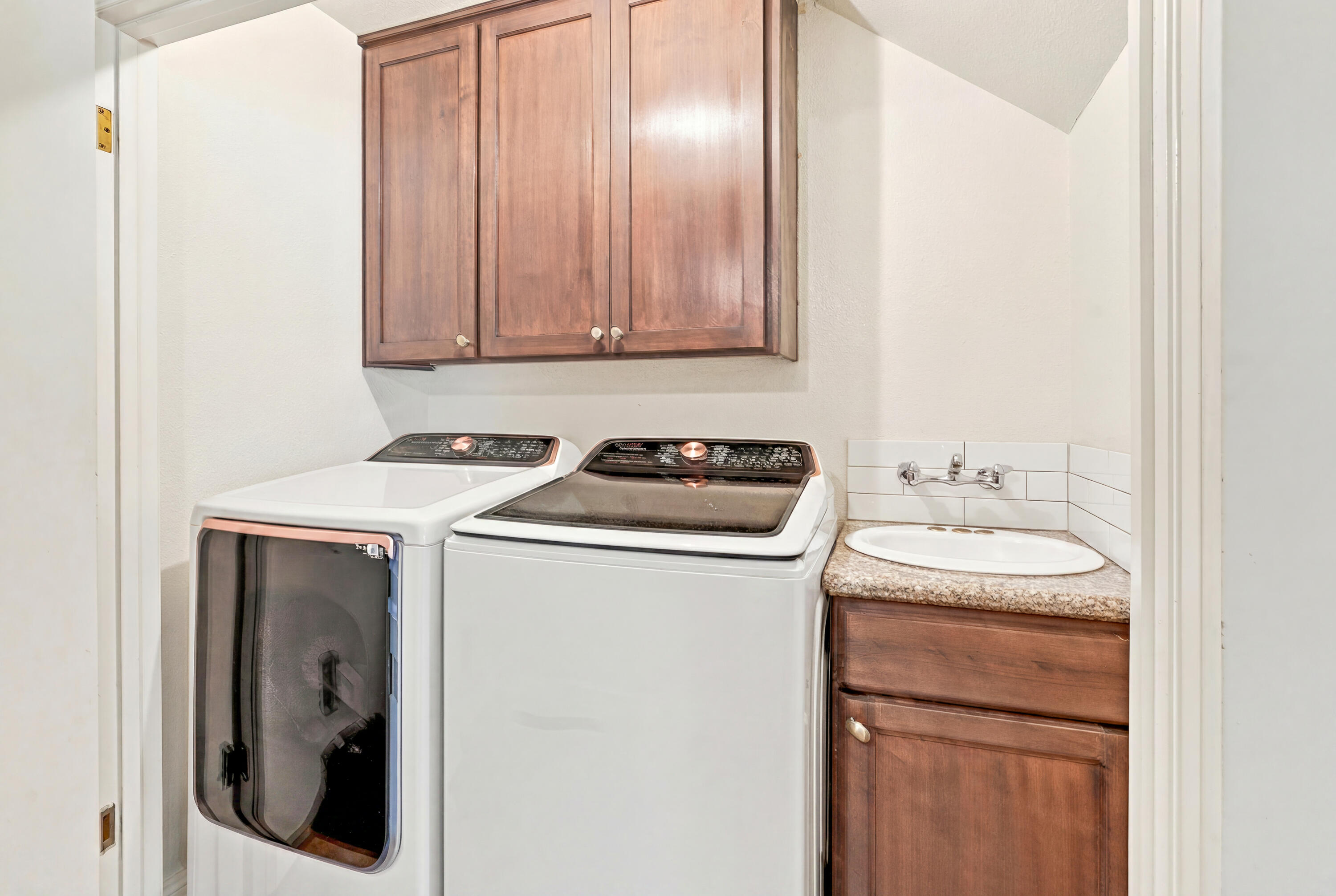 522 N Murry St, Porterville, CA 93257