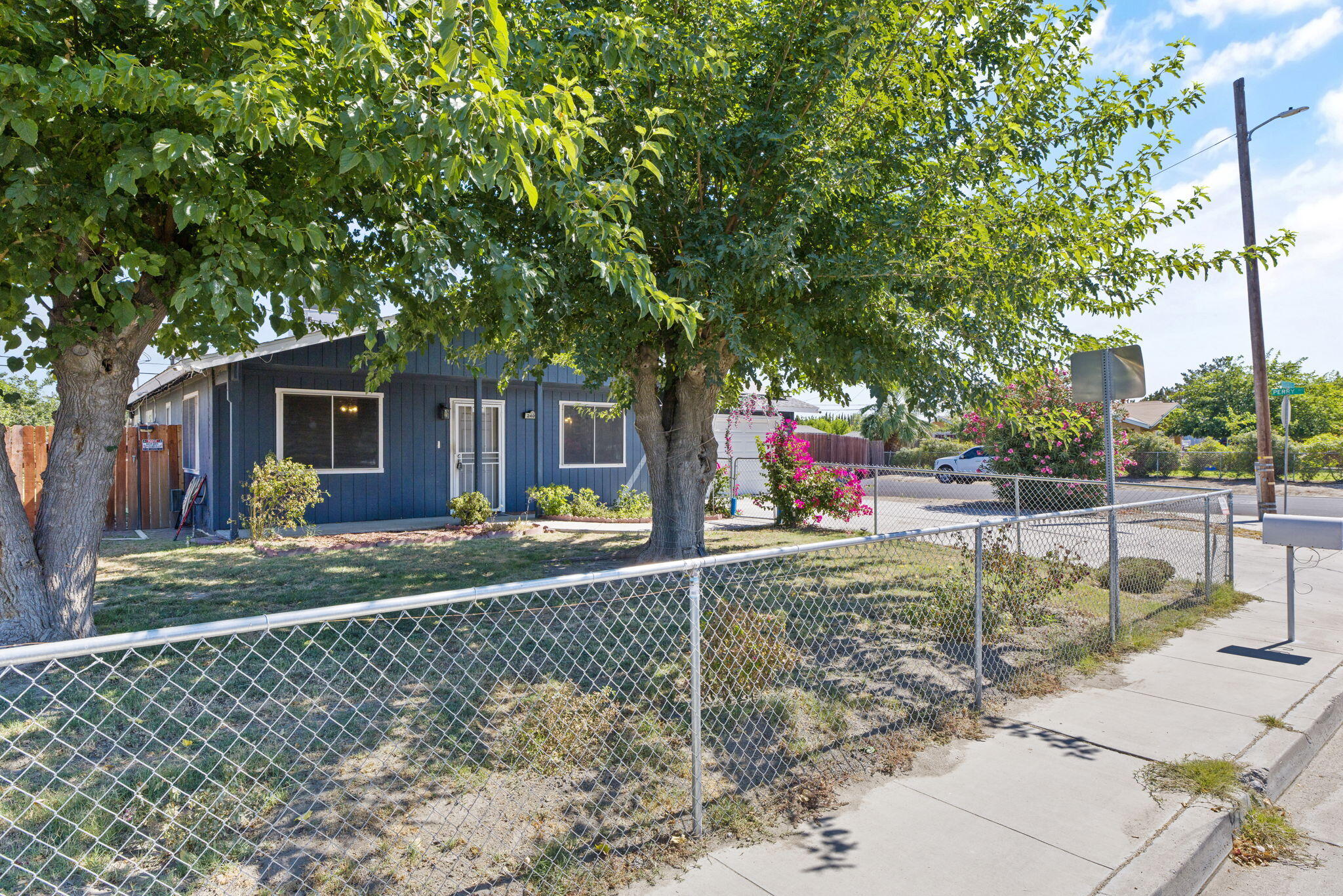2400 Patterson Ave, Corcoran, CA 93212