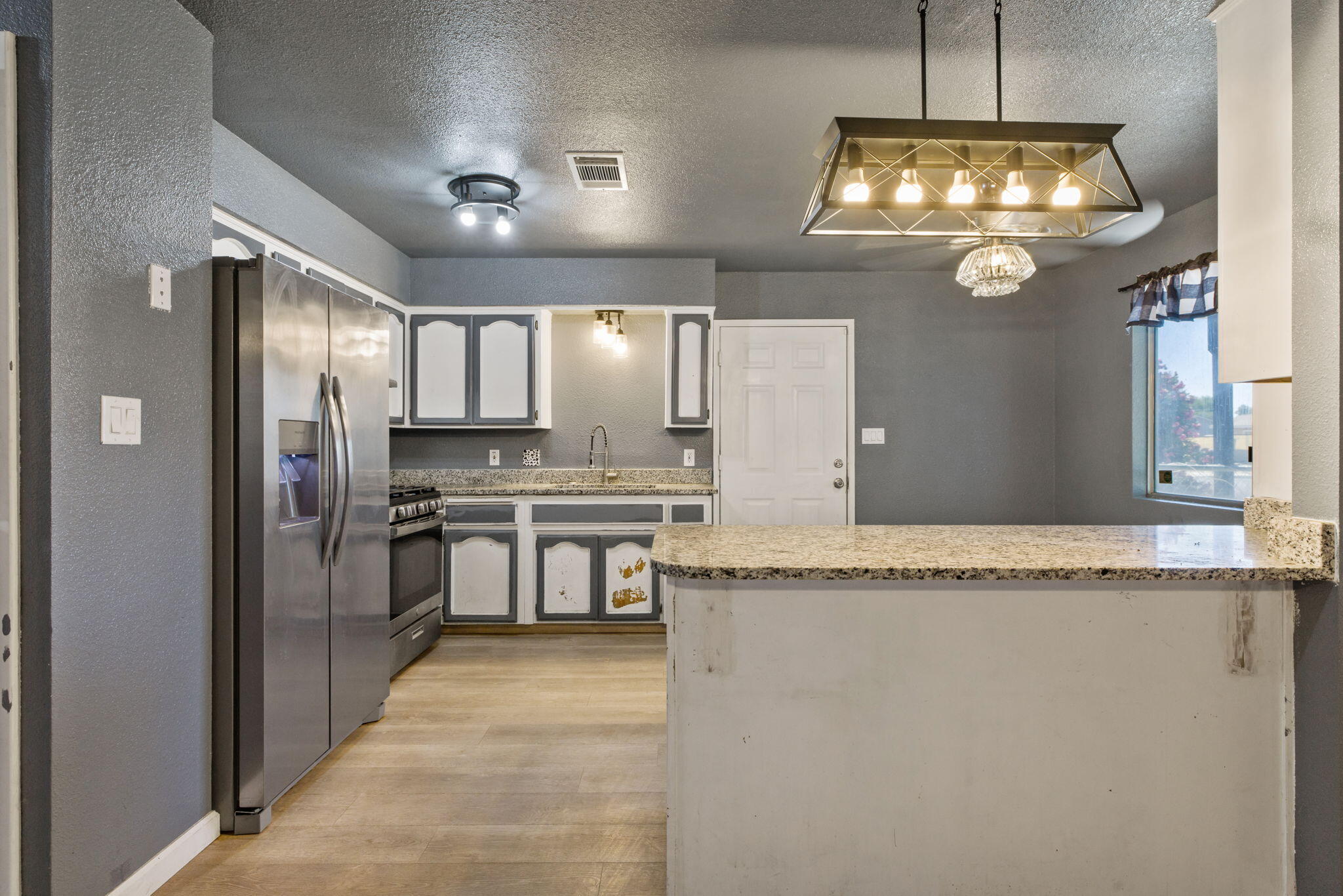 2400 Patterson Ave, Corcoran, CA 93212