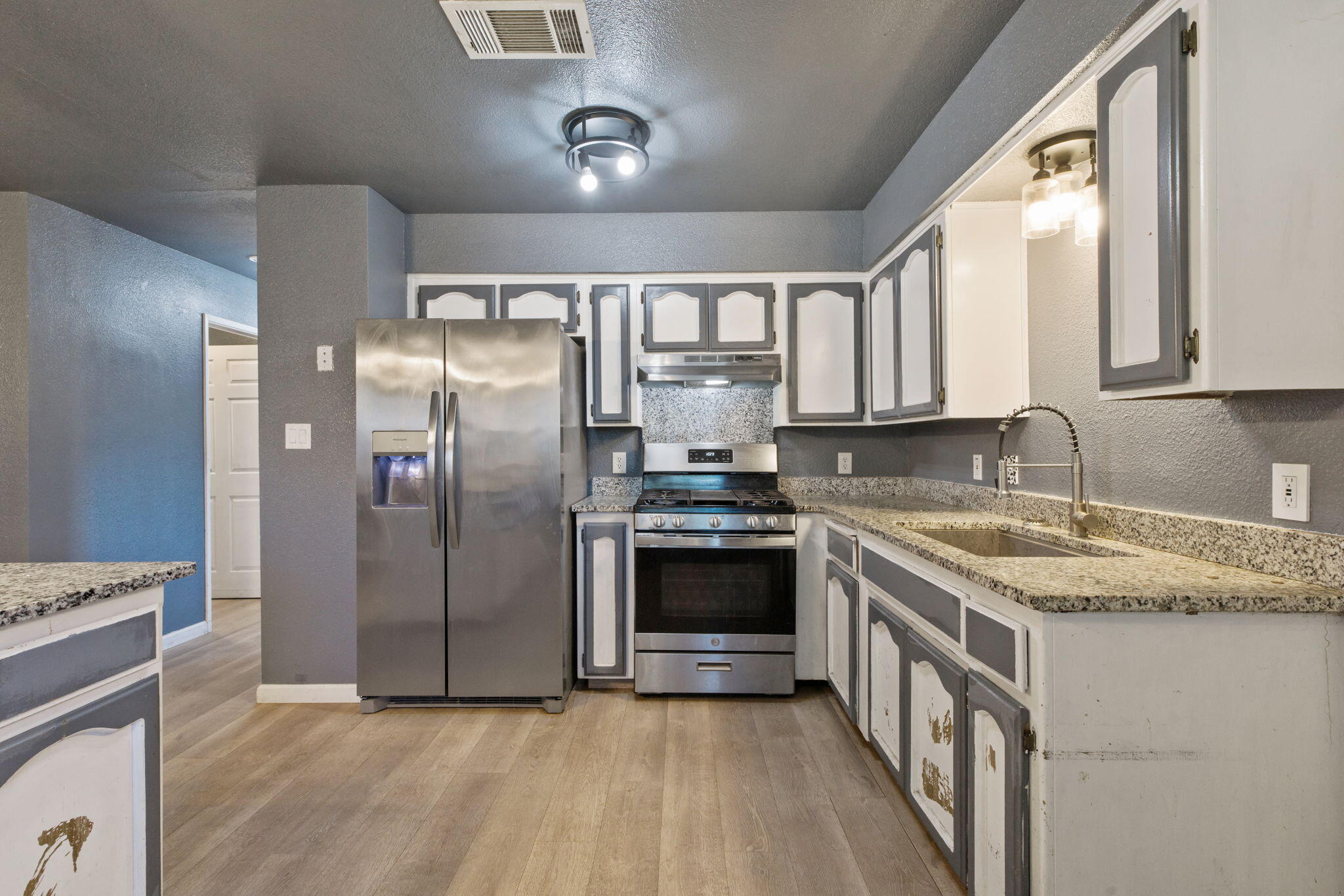 2400 Patterson Ave, Corcoran, CA 93212
