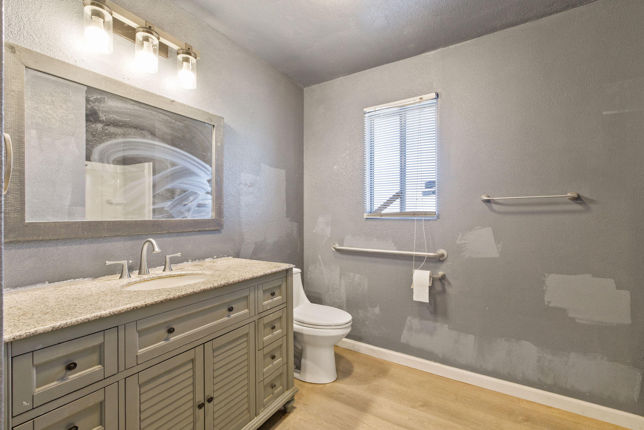 2400 Patterson Ave, Corcoran, CA 93212