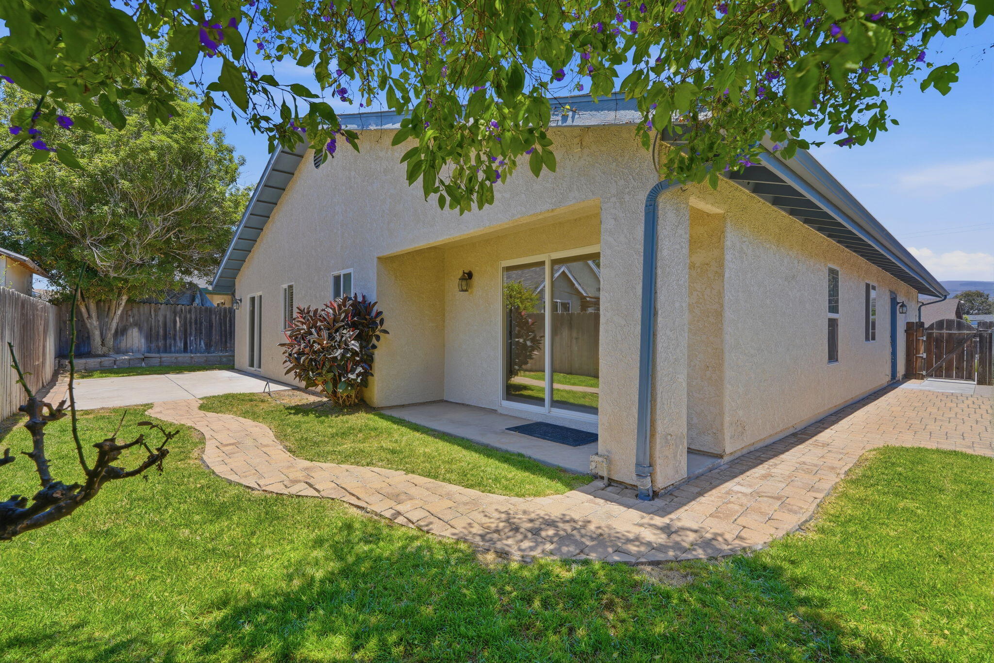 336 Butterfly Ln, Nipomo, CA 93444
