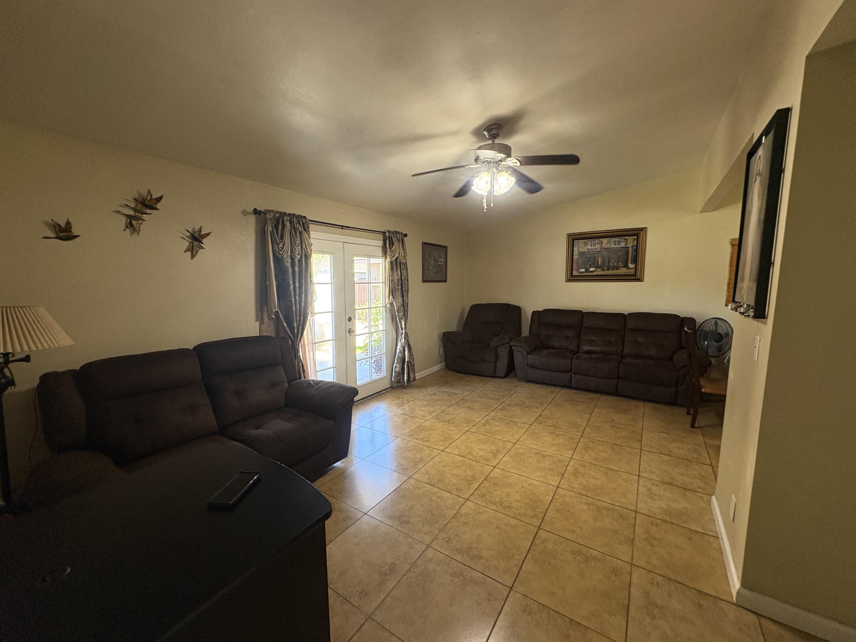 1312 N Gowdy St, Visalia, CA 93292