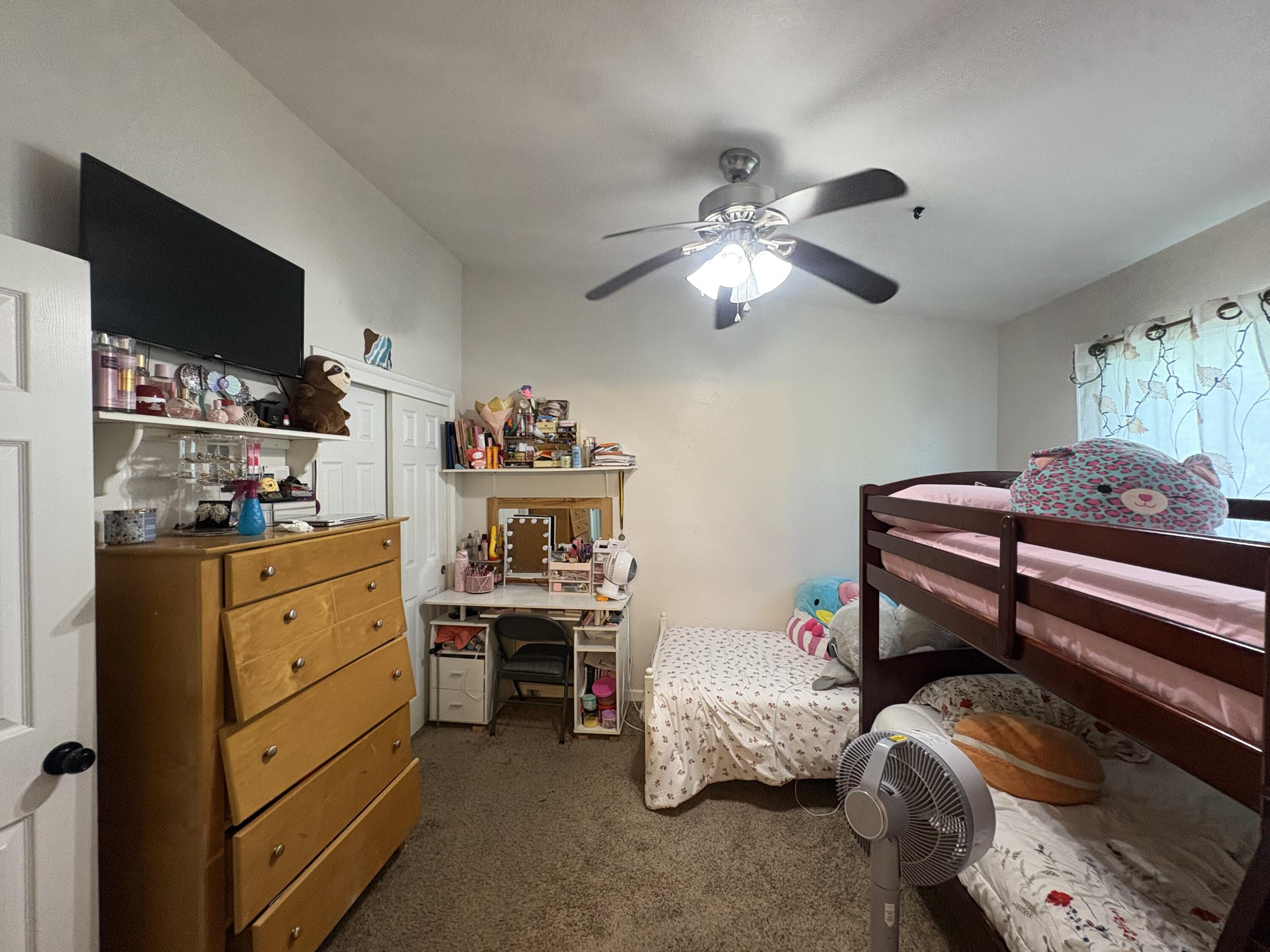 1312 N Gowdy St, Visalia, CA 93292