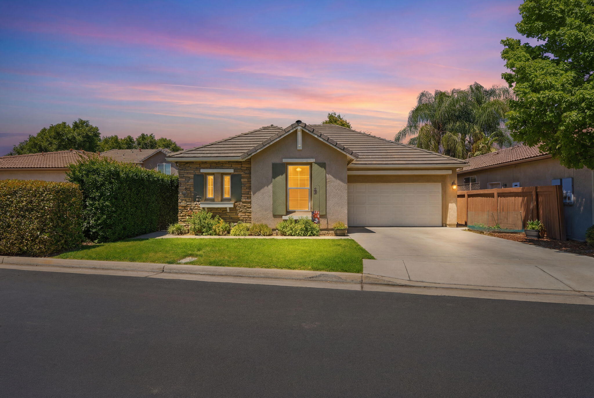 5102 W Fiano, Visalia, CA 93291