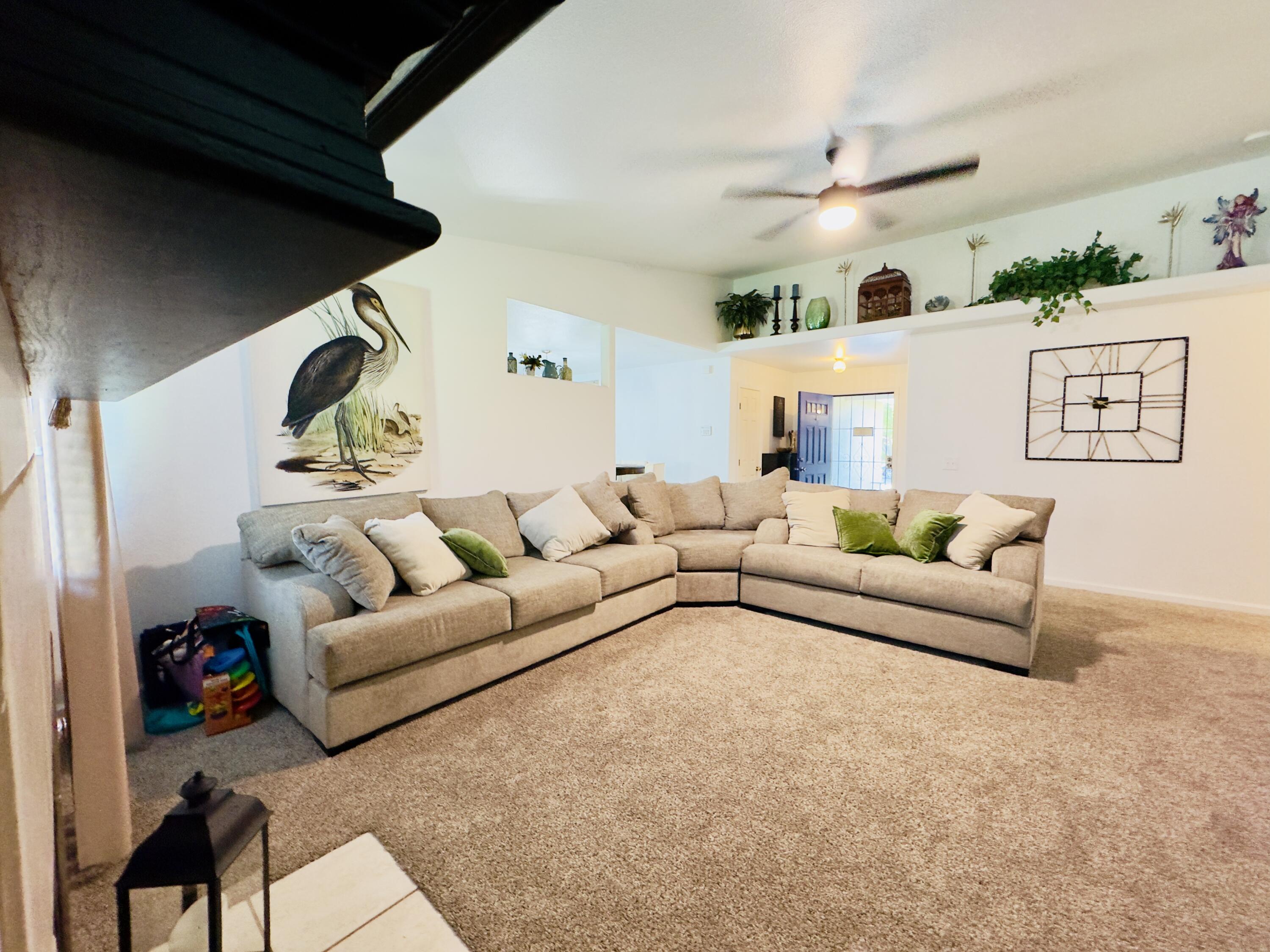 1009 S Elverta St, Visalia, CA 93292