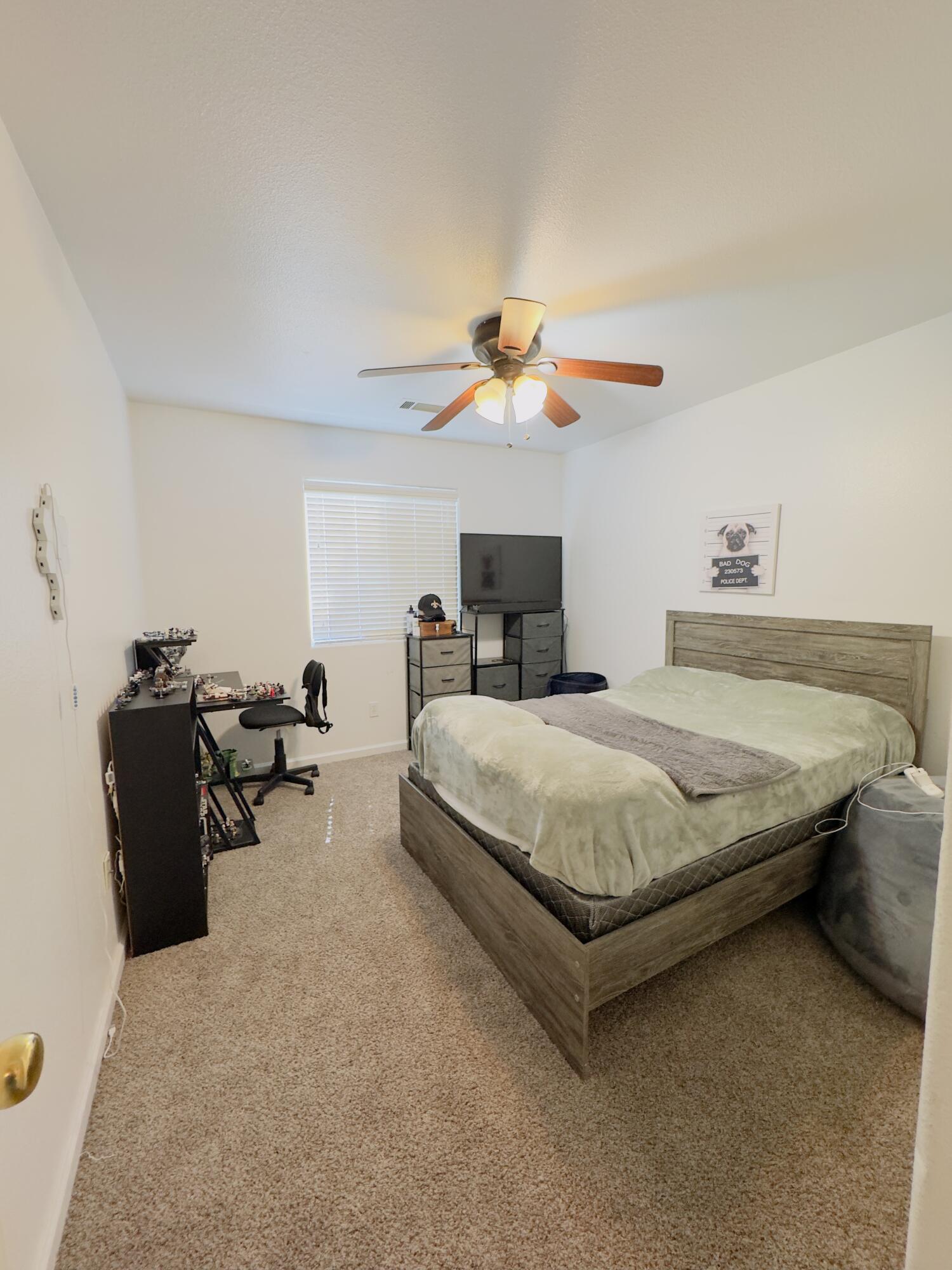 1009 S Elverta St, Visalia, CA 93292