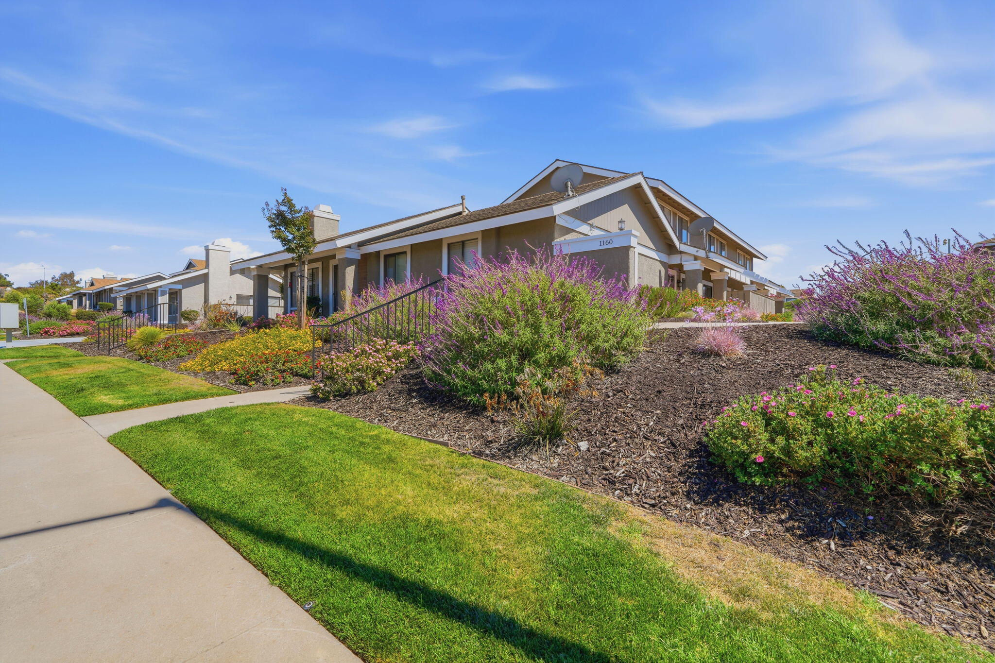 1160 Sumner Pl #C, Santa Maria, CA 93455