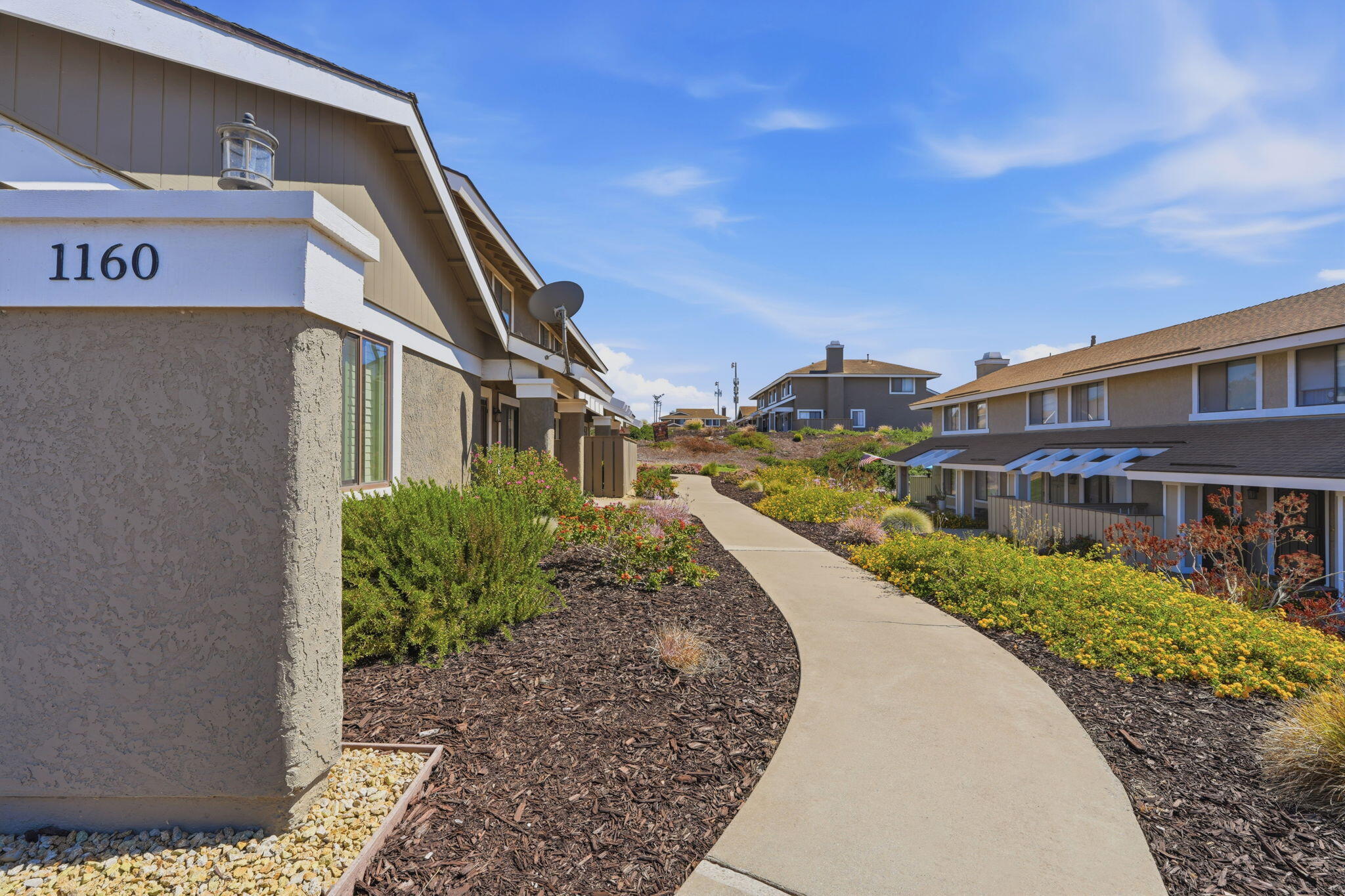 1160 Sumner Pl #C, Santa Maria, CA 93455