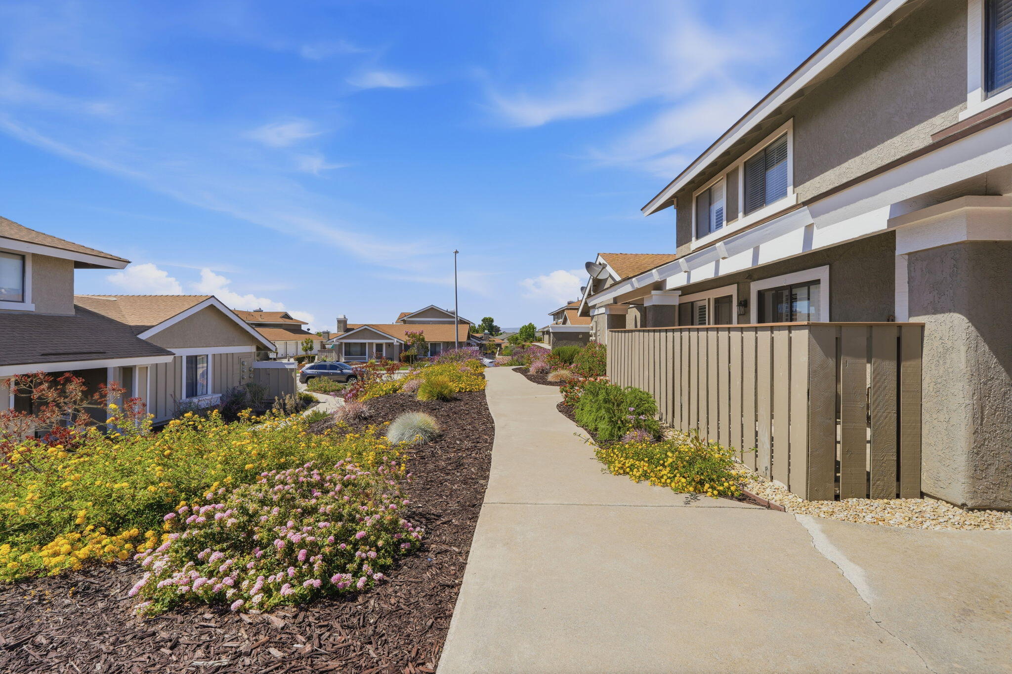 1160 Sumner Pl #C, Santa Maria, CA 93455