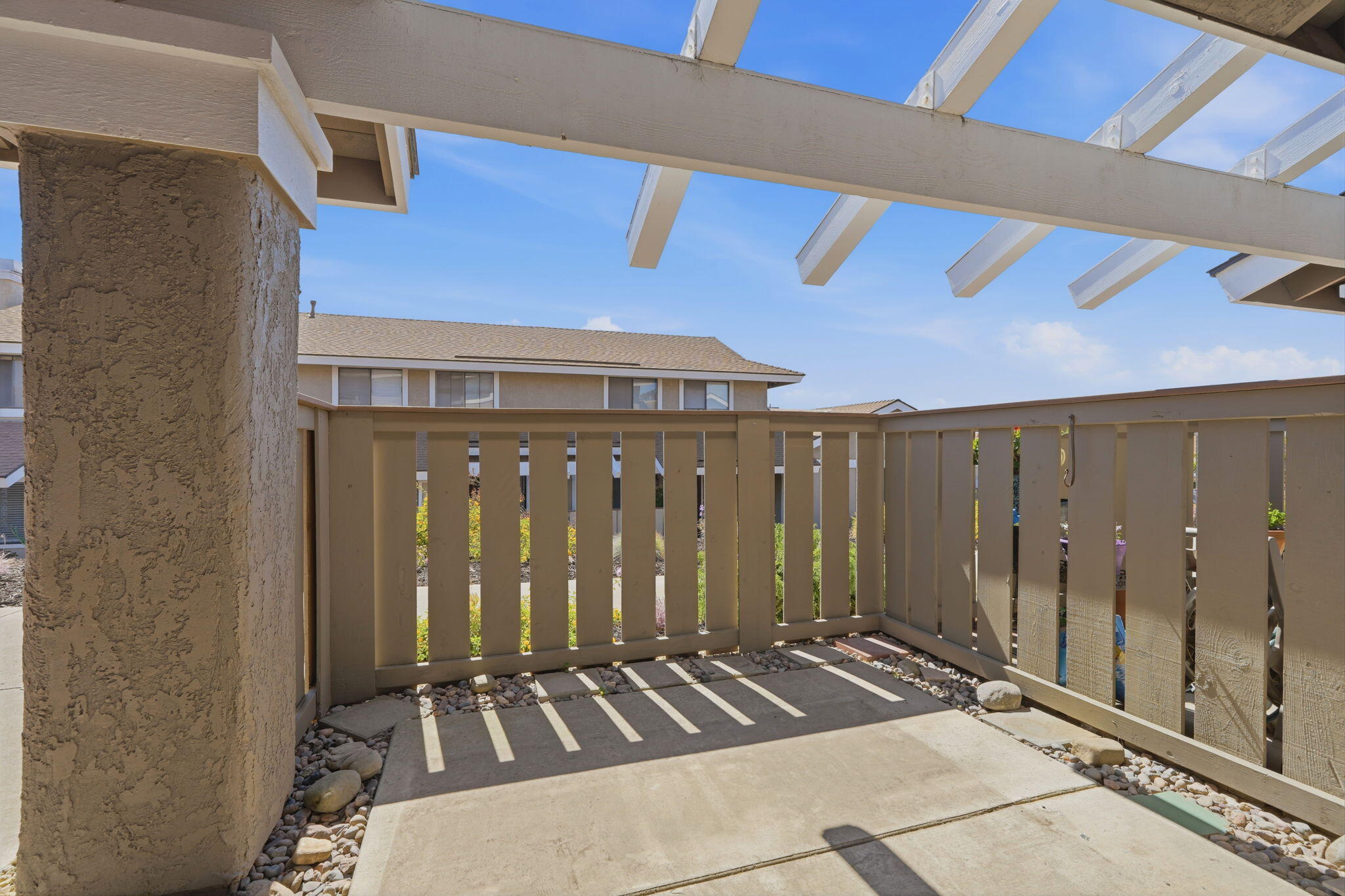 1160 Sumner Pl #C, Santa Maria, CA 93455