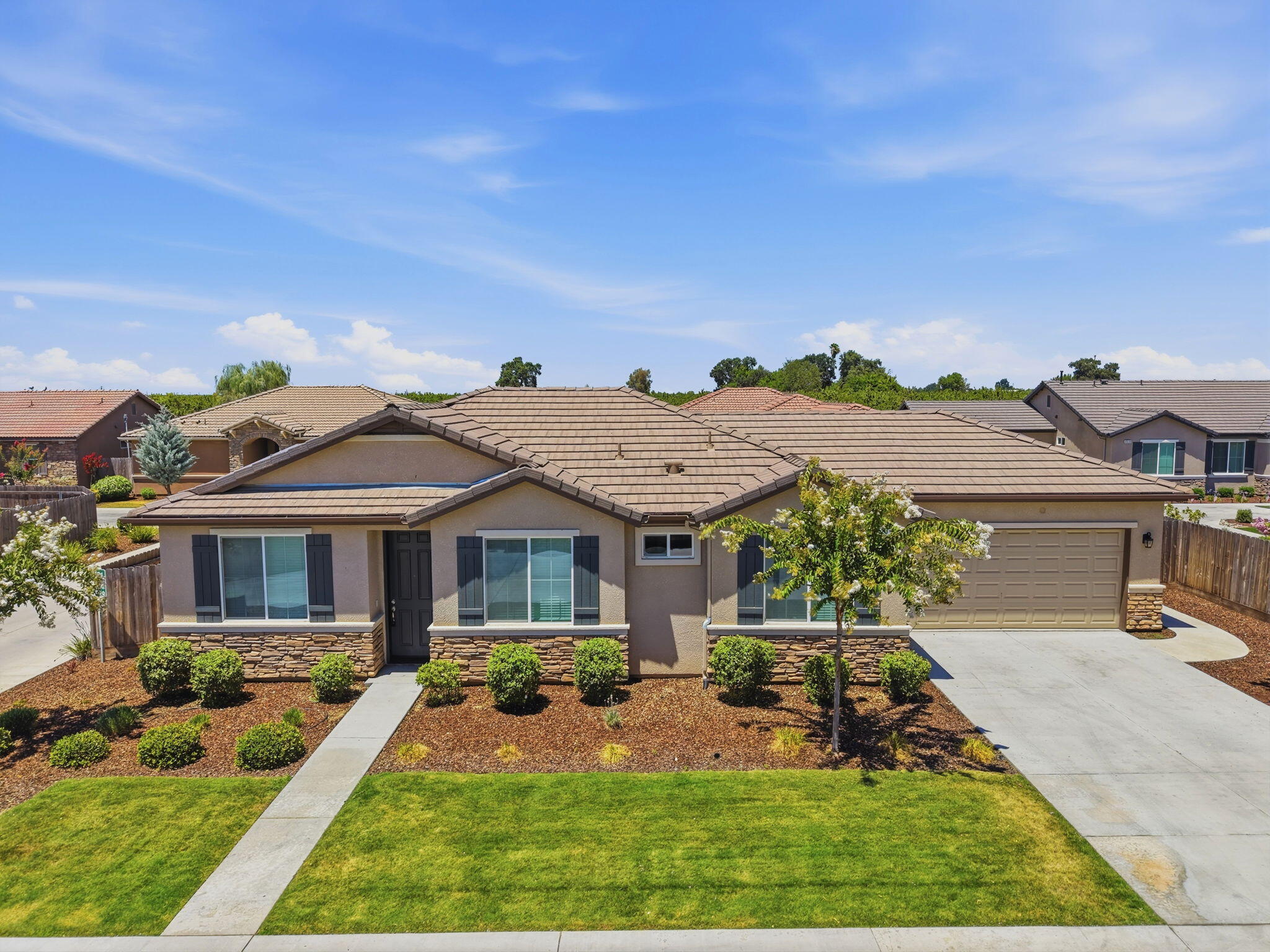 4520 W Flagstaff Ave, Visalia, CA 93291