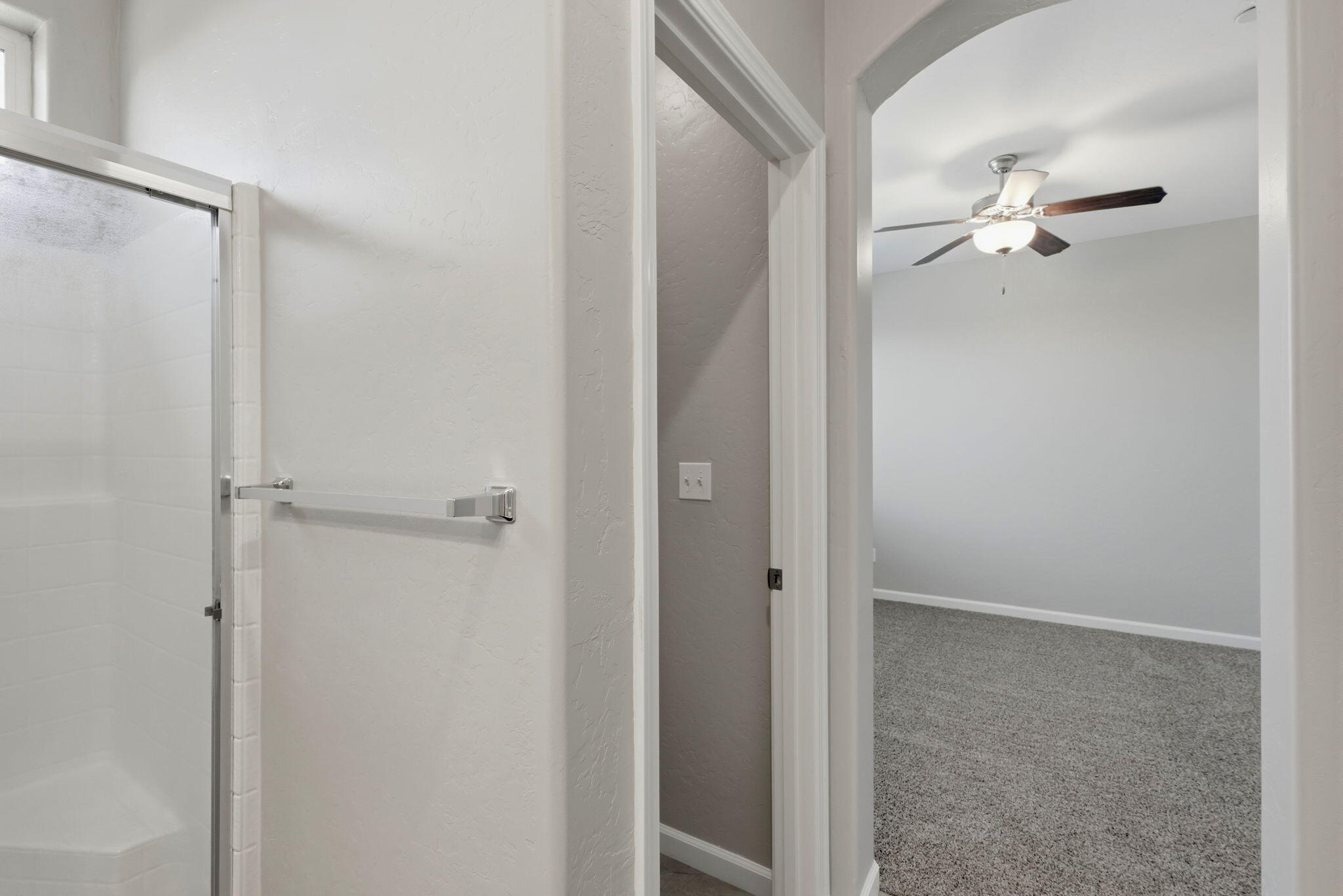 4520 W Flagstaff Ave, Visalia, CA 93291