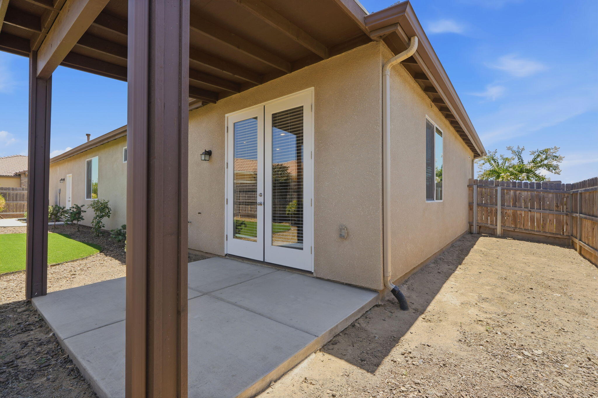 4520 W Flagstaff Ave, Visalia, CA 93291