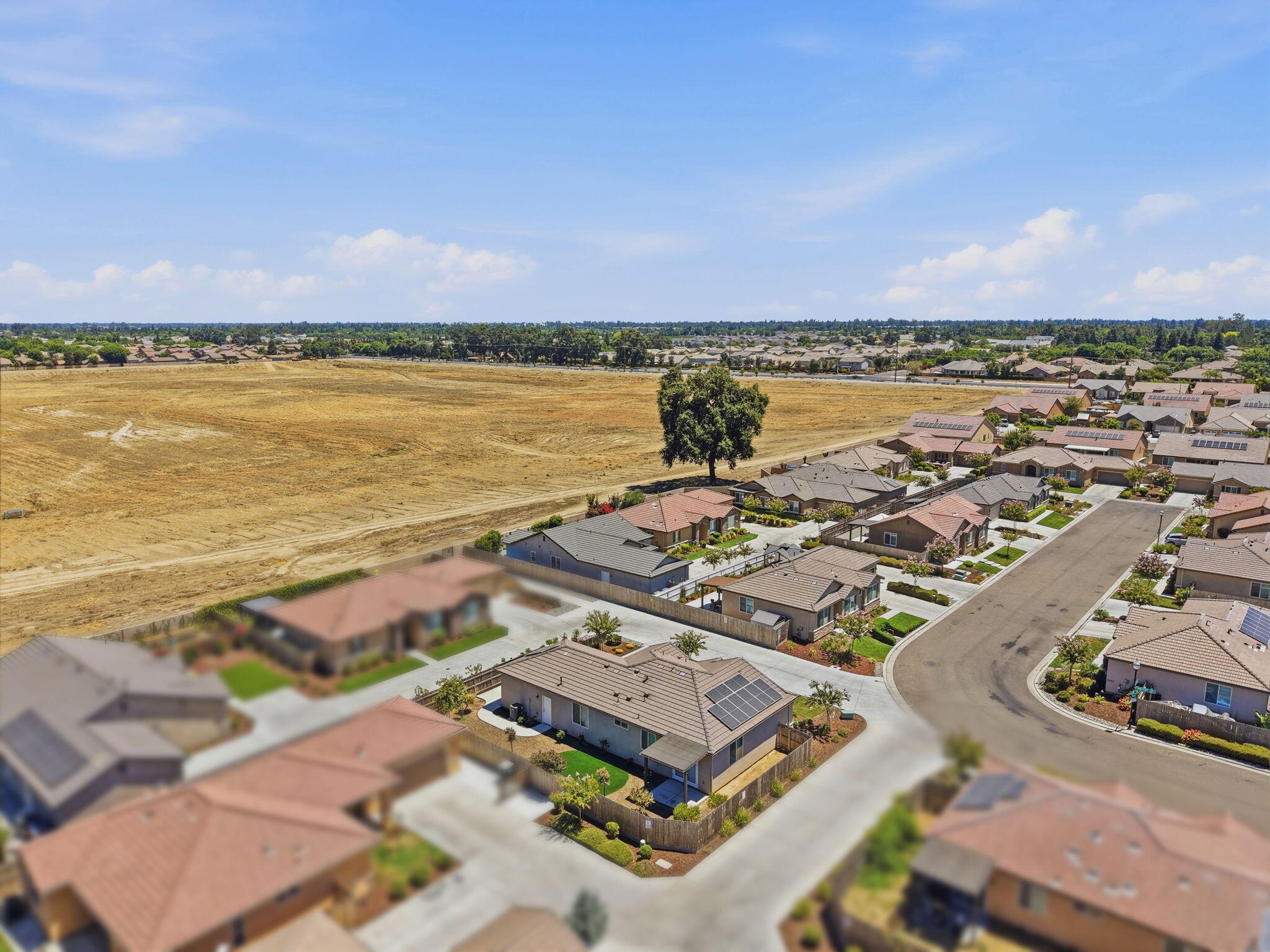 4520 W Flagstaff Ave, Visalia, CA 93291