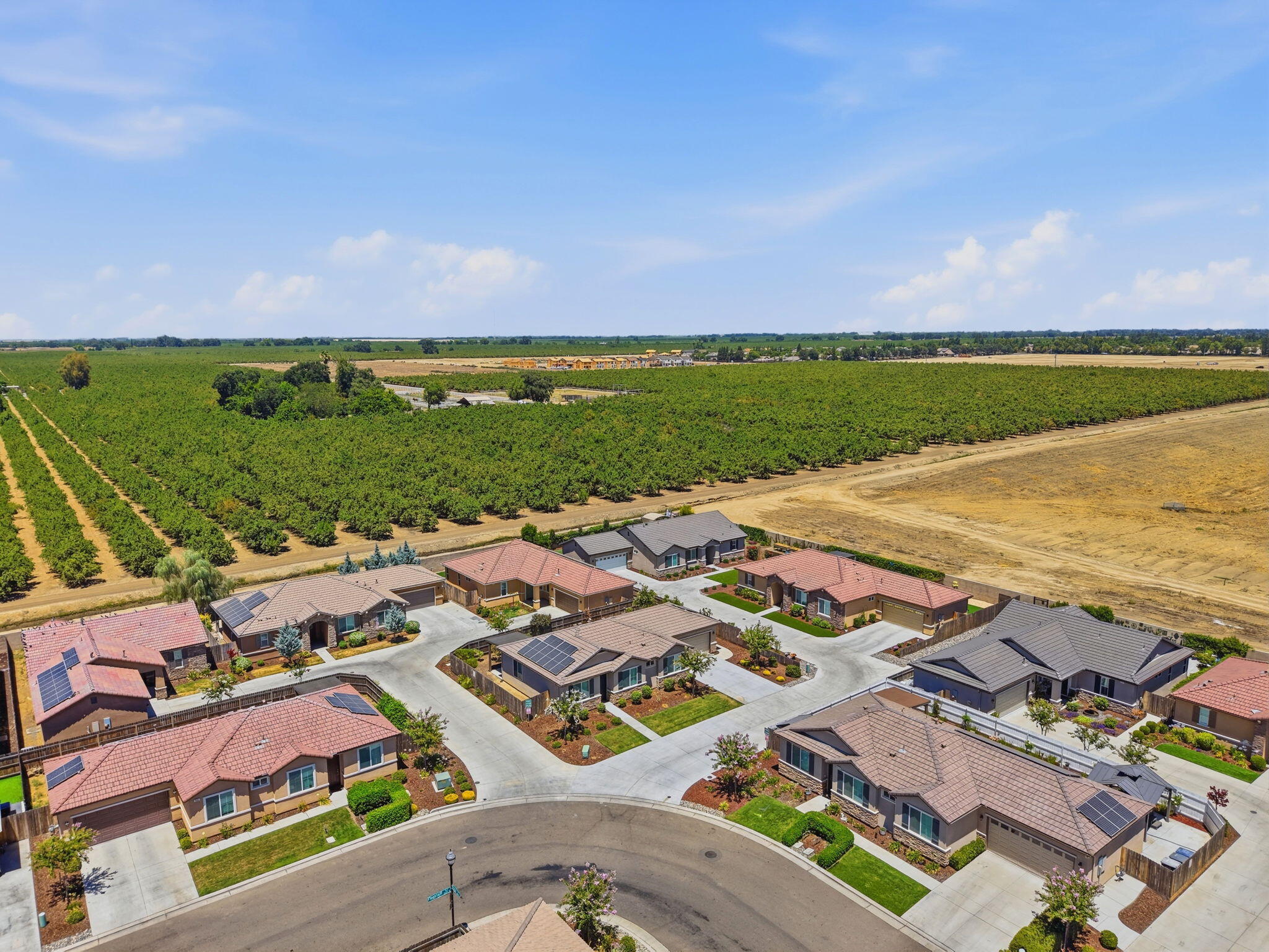 4520 W Flagstaff Ave, Visalia, CA 93291