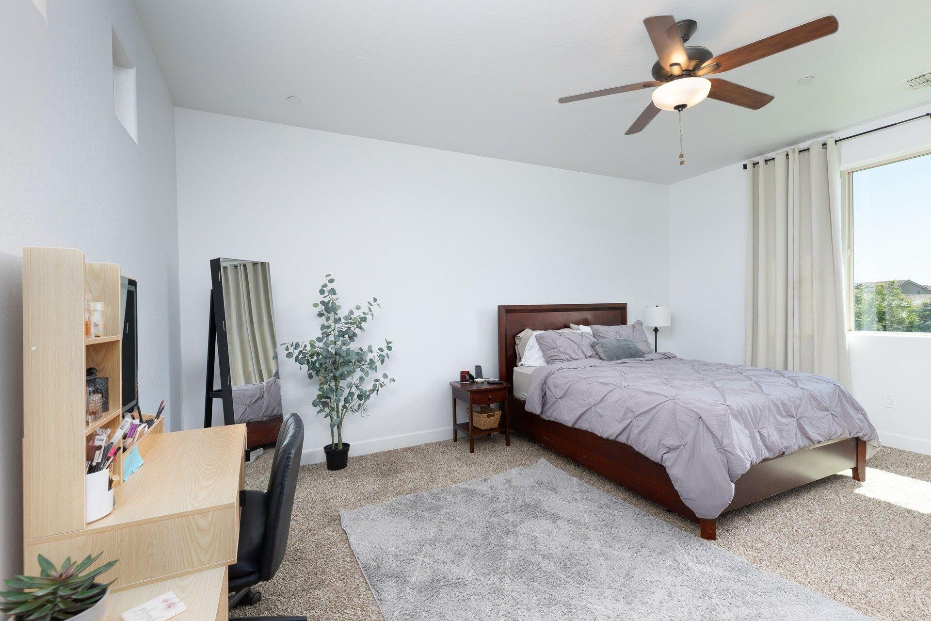 1140 Ridge Creek Estates Way, Dinuba, CA 93618