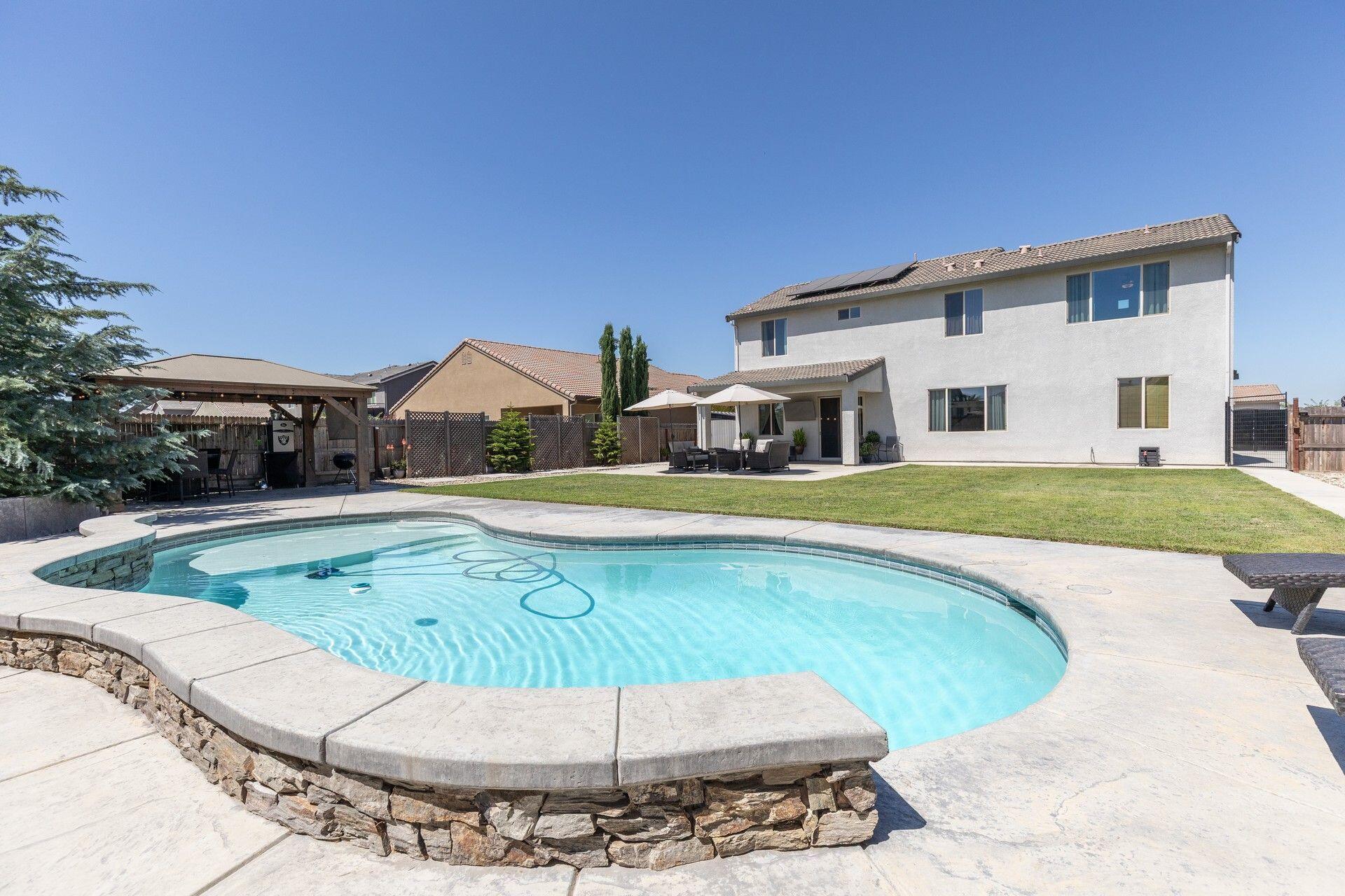 1140 Ridge Creek Estates Way, Dinuba, CA 93618