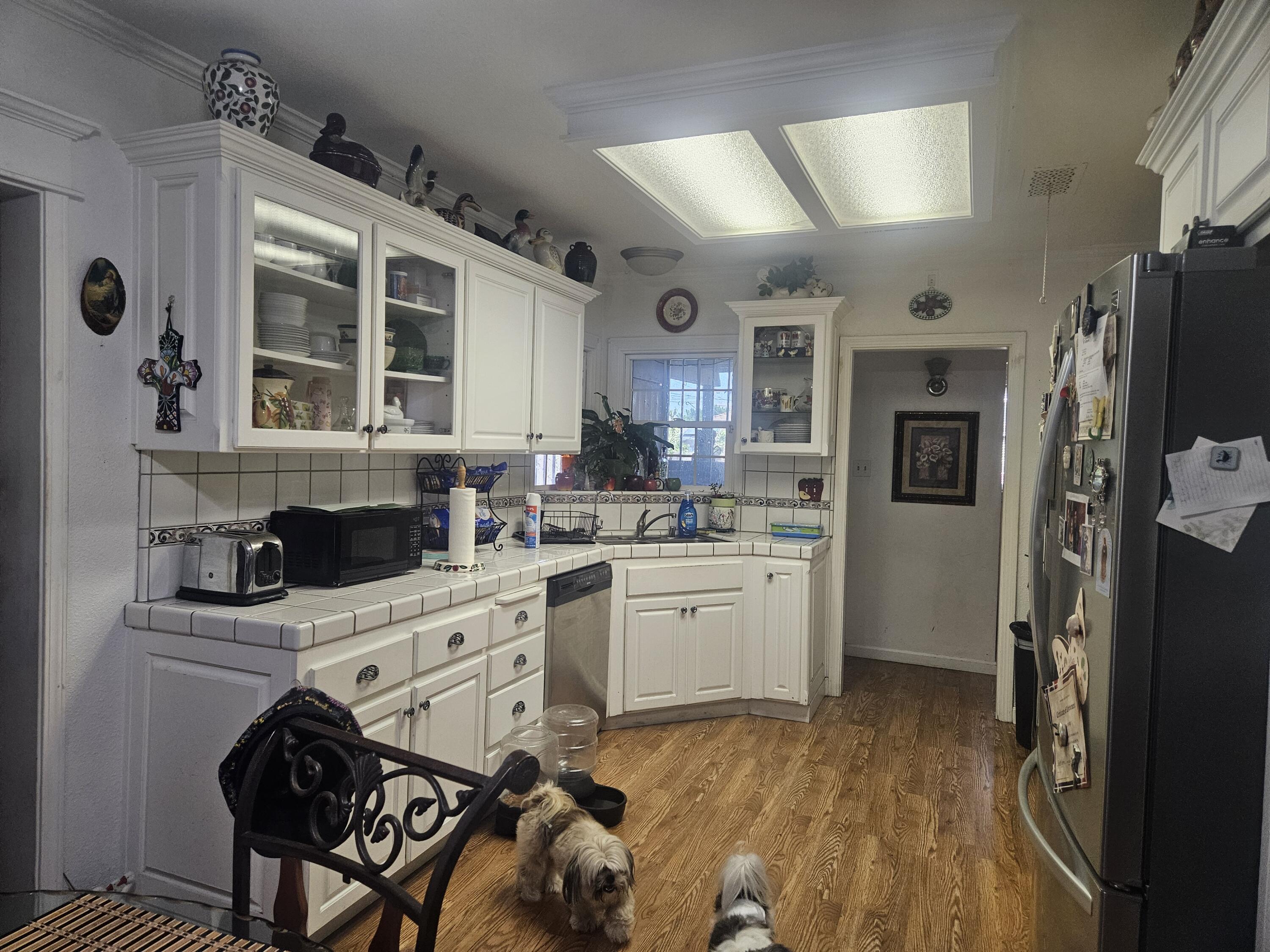 2130 Floral Ave, Selma, CA 93662